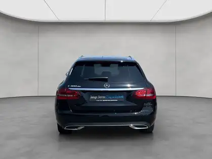 Annonce voiture d'occasion Mercedes-Benz C 300 - CARADIZE