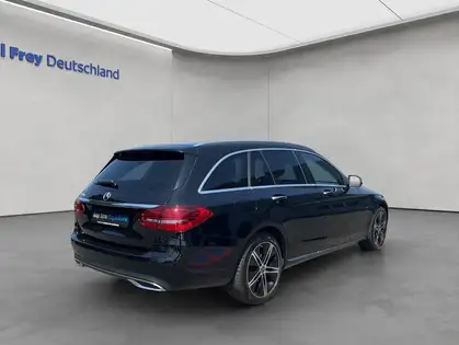 Annonce voiture d'occasion Mercedes-Benz C 300 - CARADIZE