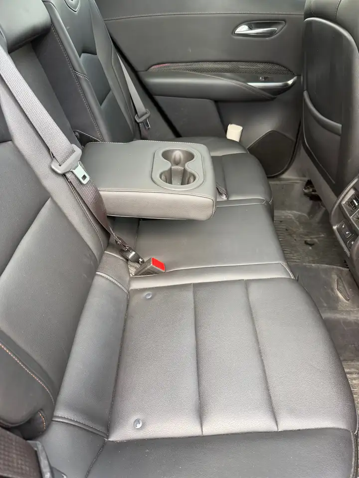 Cadillac XT4 снимка Cadillac XT4