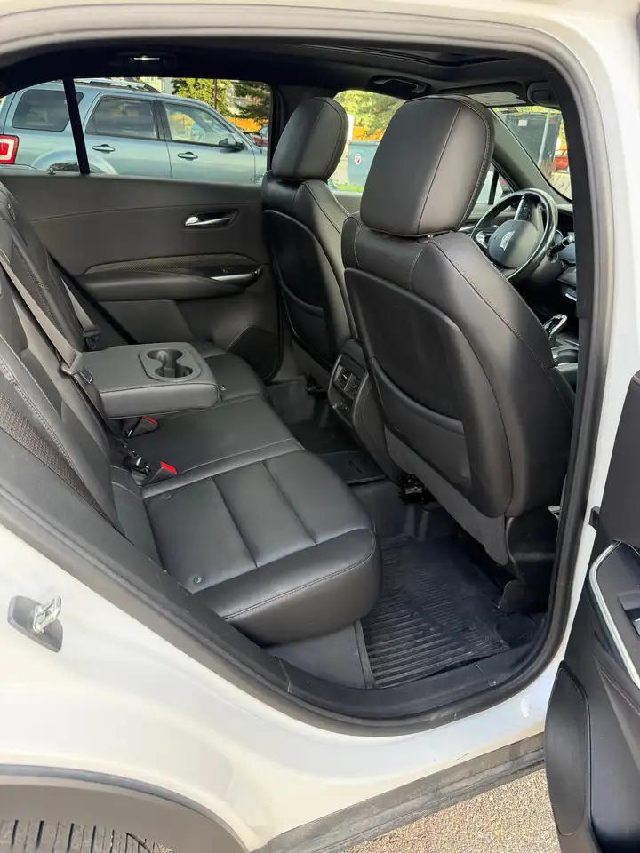 Cadillac XT4 снимка Cadillac XT4