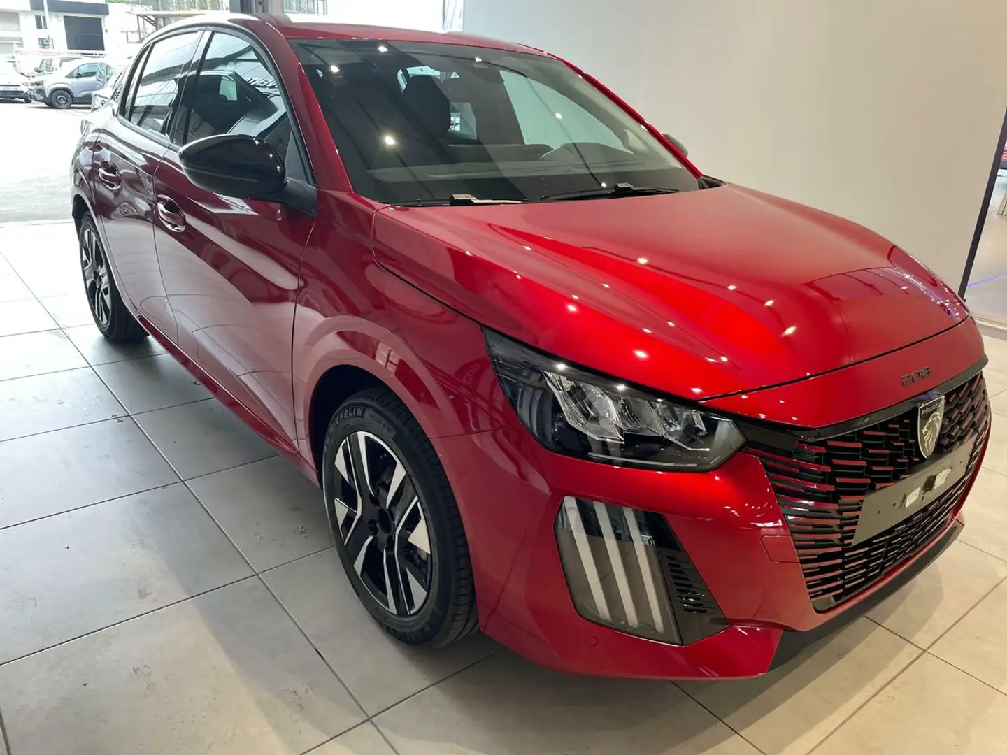 Peugeot 208 BEV 50KWH E-STYLE 136 5P Rojo - 2