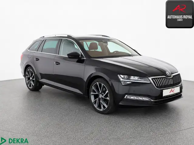 Skoda Superb view 7