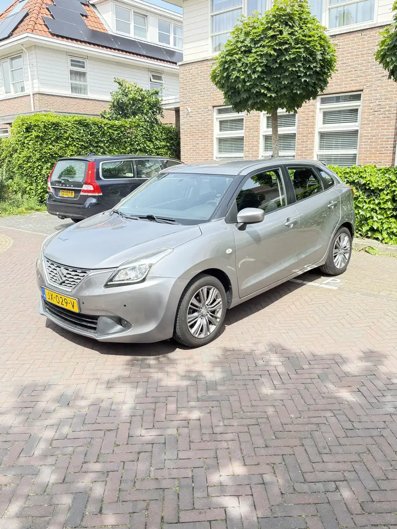 Suzuki Baleno 1.2 Exclusive Grau - 1