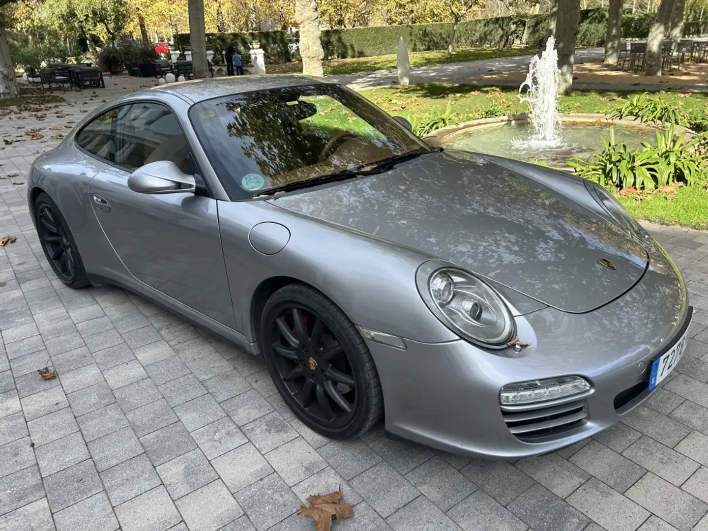 Porsche 911 Carrera 4S Coupé PDK Gris - 1