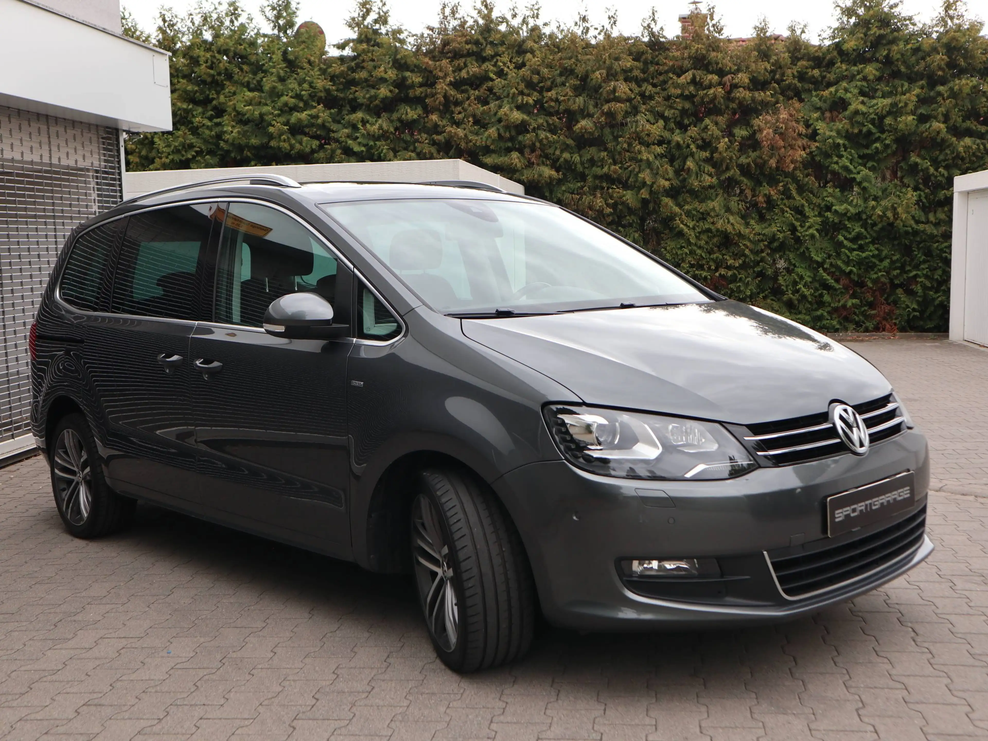 Volkswagen Sharan Cup BMT DSG EasyOpen BiXen OpenSky Navi — photo 5