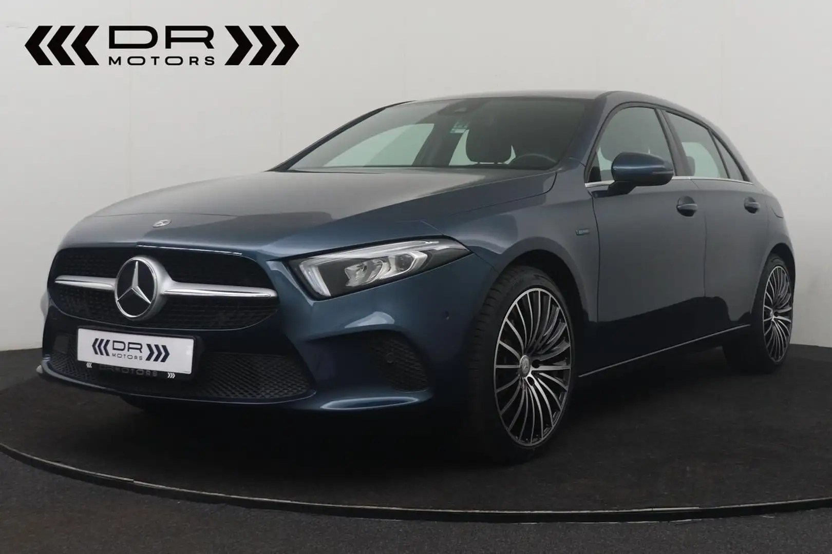 Mercedes-Benz A 250 e-Hybrid - NAVI - LED - LEDER Zwart - 1