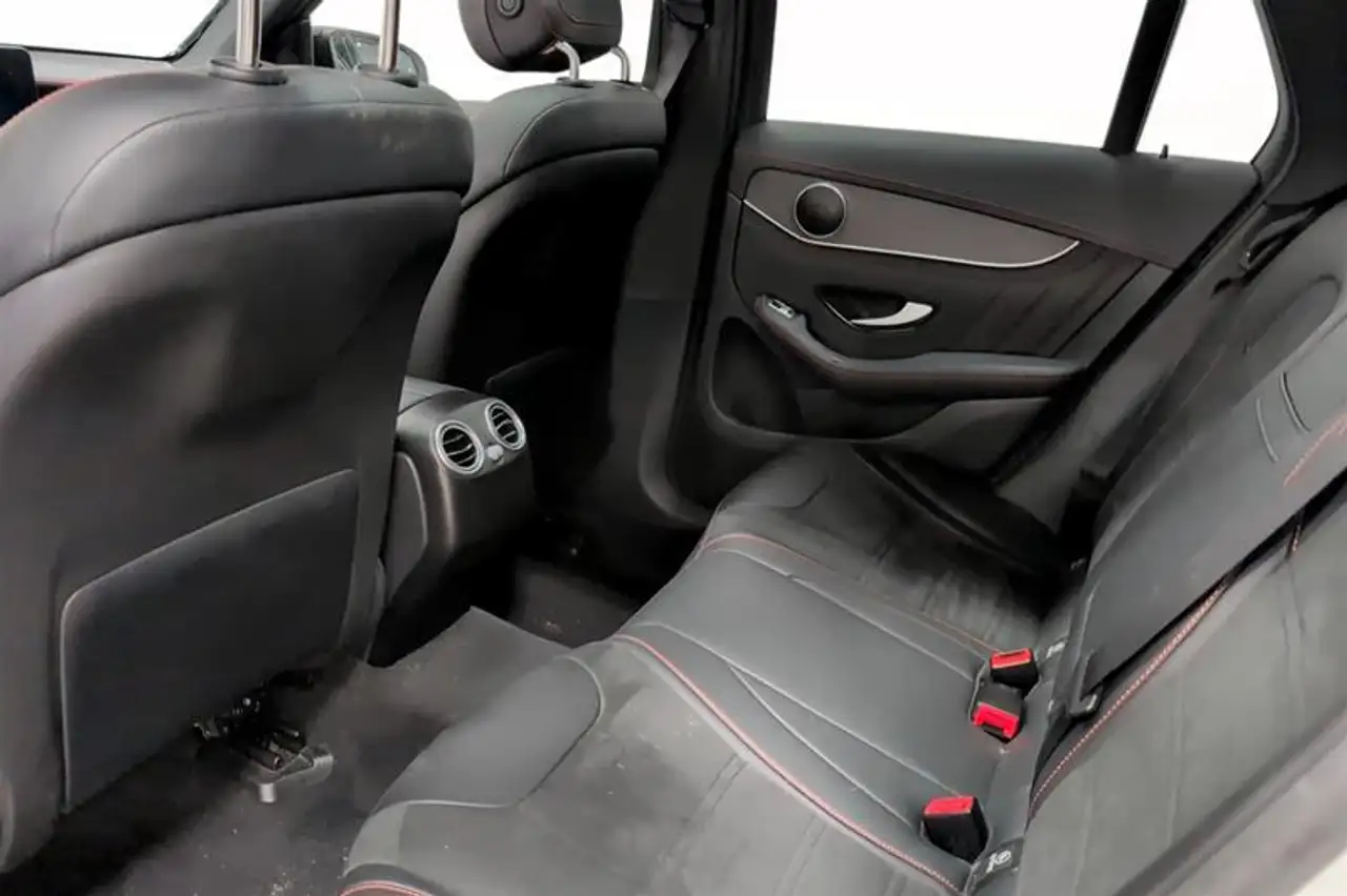 Mercedes-Benz GLC снимка Mercedes-Benz GLC
