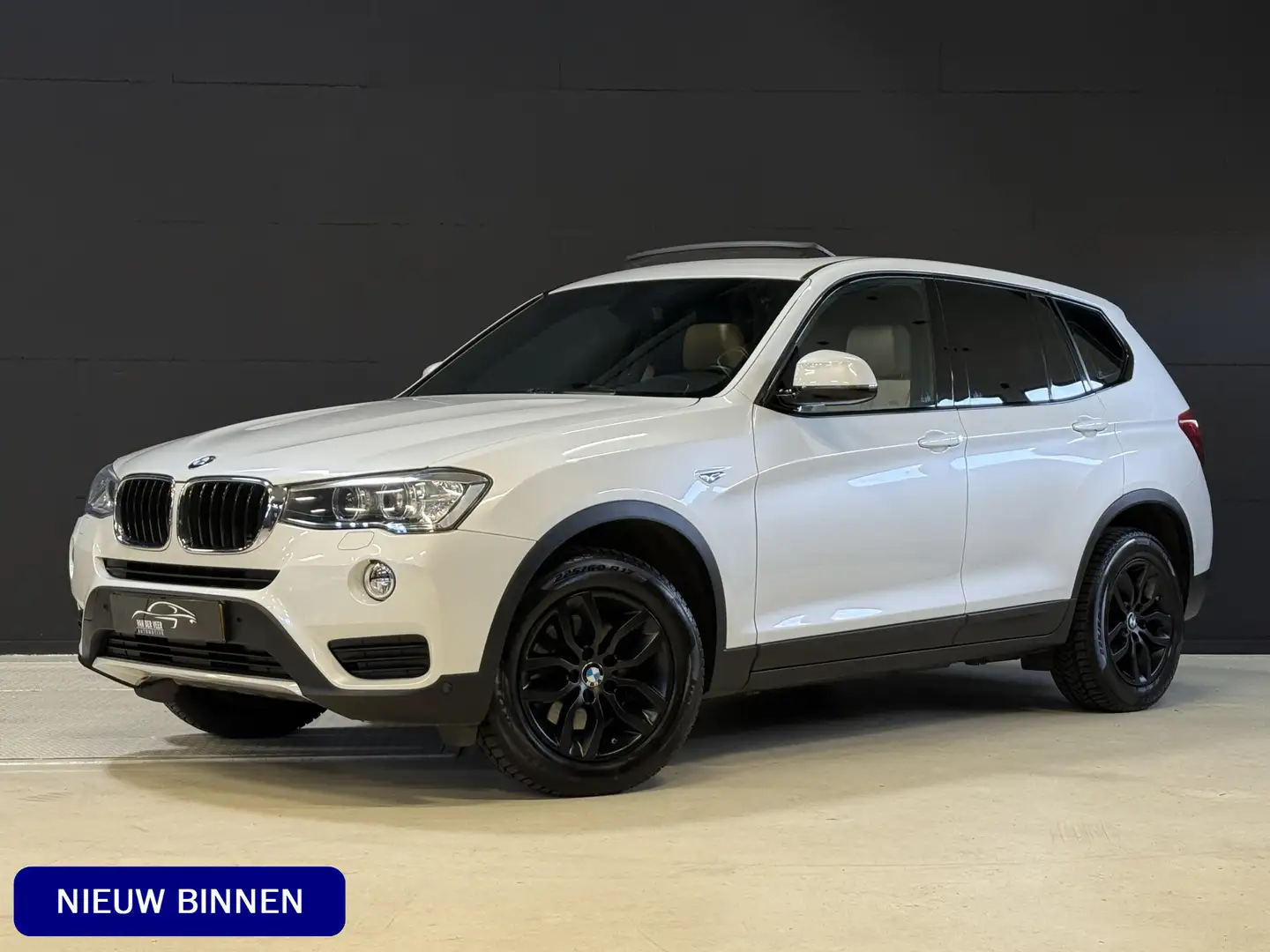 BMW X3 xDrive20i | Panoramadak | Stoelverwarming | Leder Weiß - 1