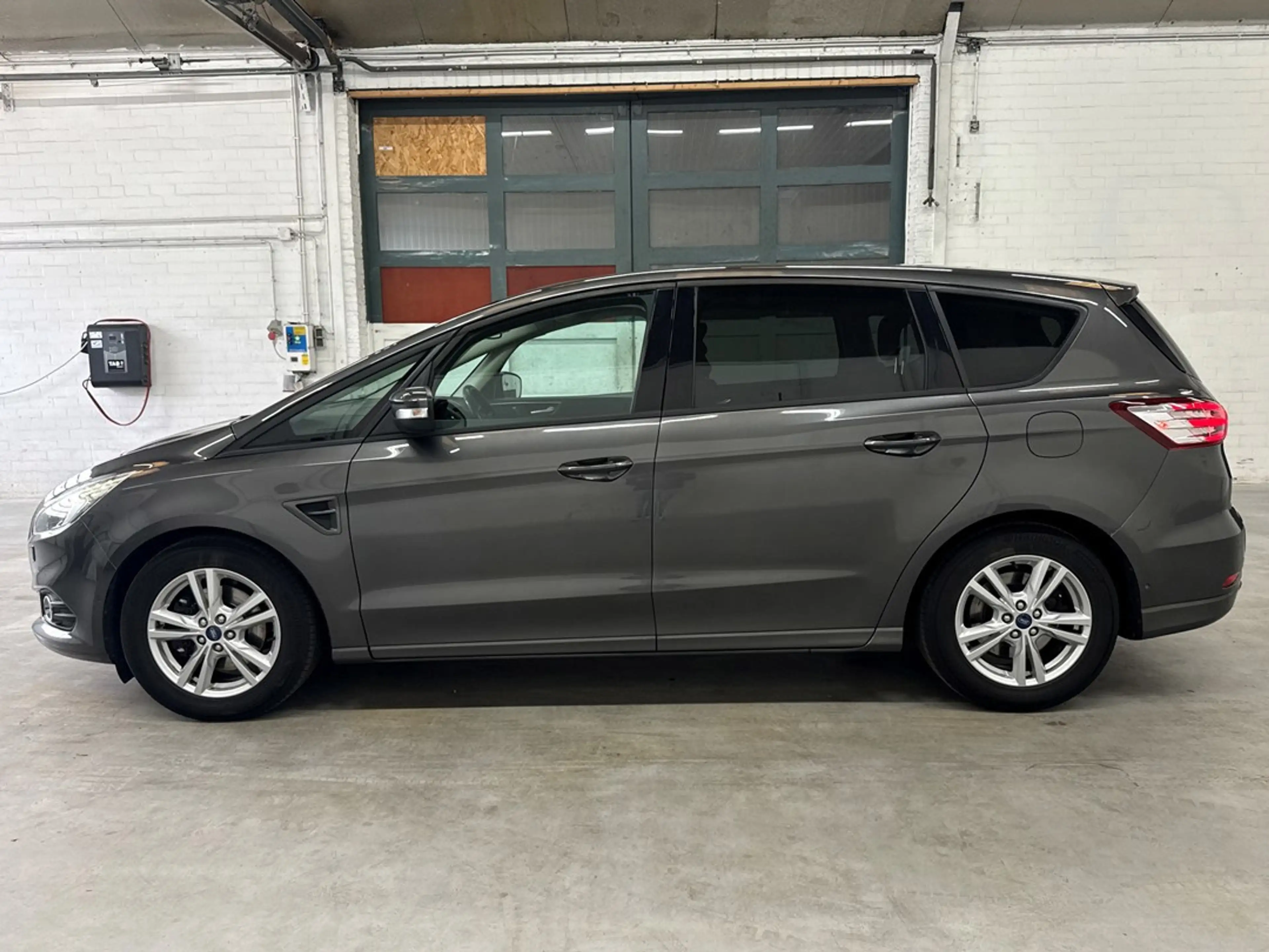 Ford S-Max 2.0 TDCi AWD Titanium 7p | Memory seats | 7 persoo — photo 2