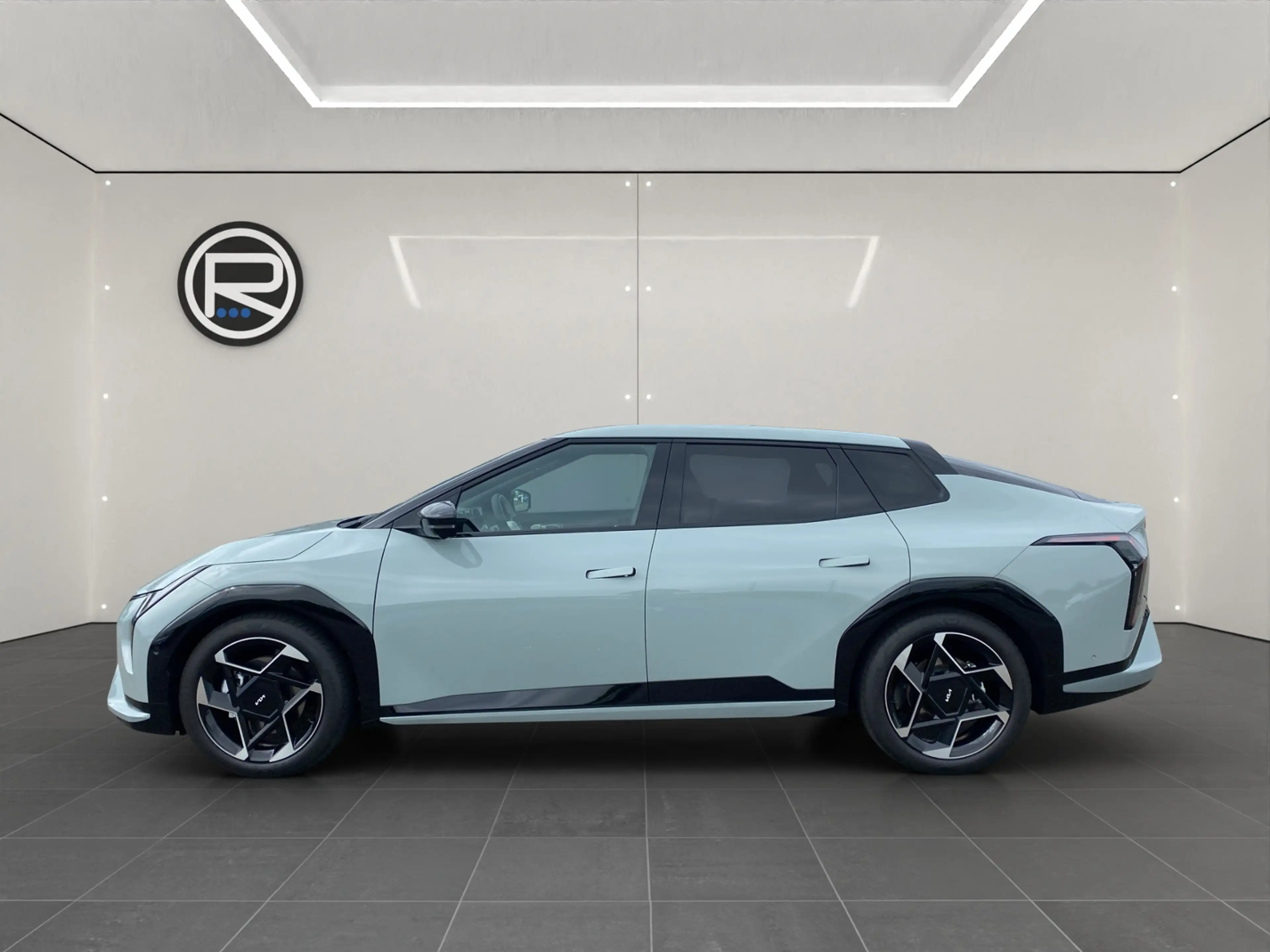 Kia EV4 81,4 kWh GT-Line — photo 3
