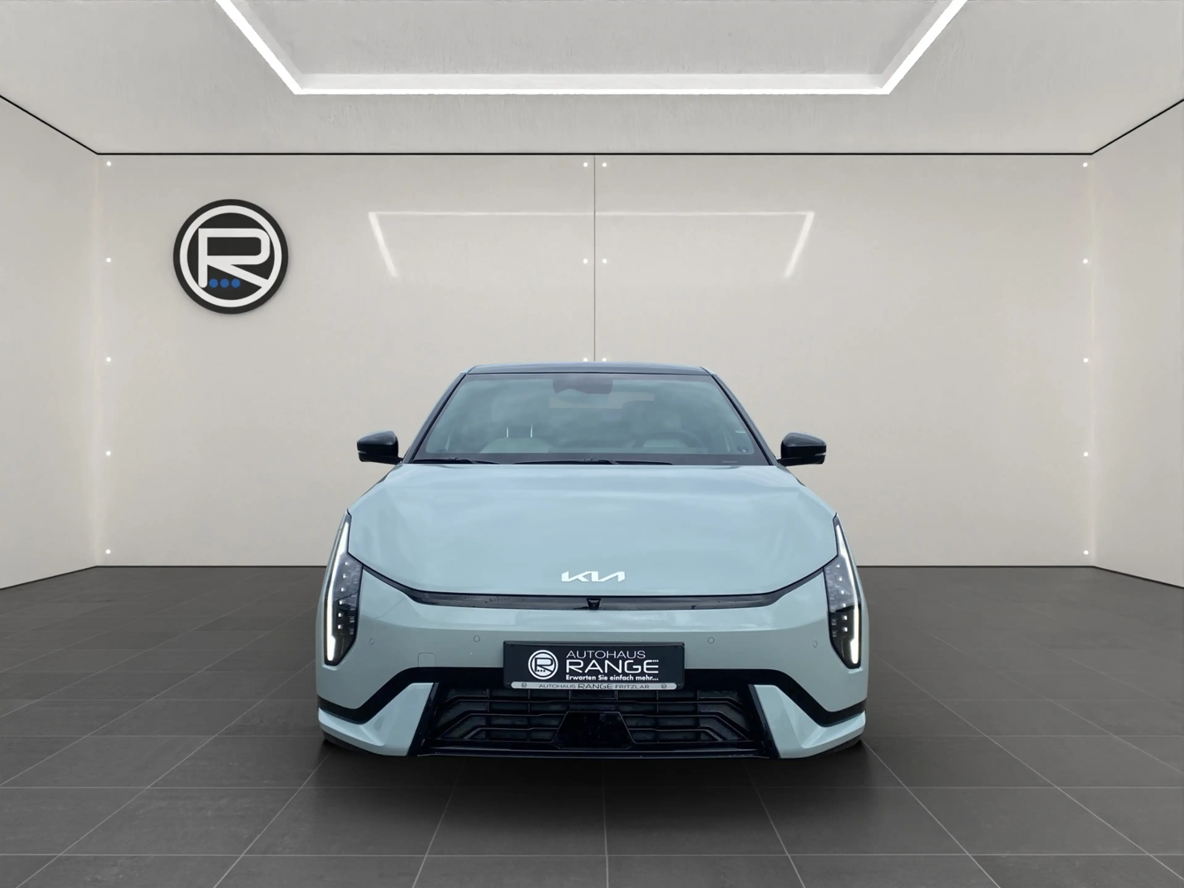 Kia EV4 81,4 kWh GT-Line — photo 5