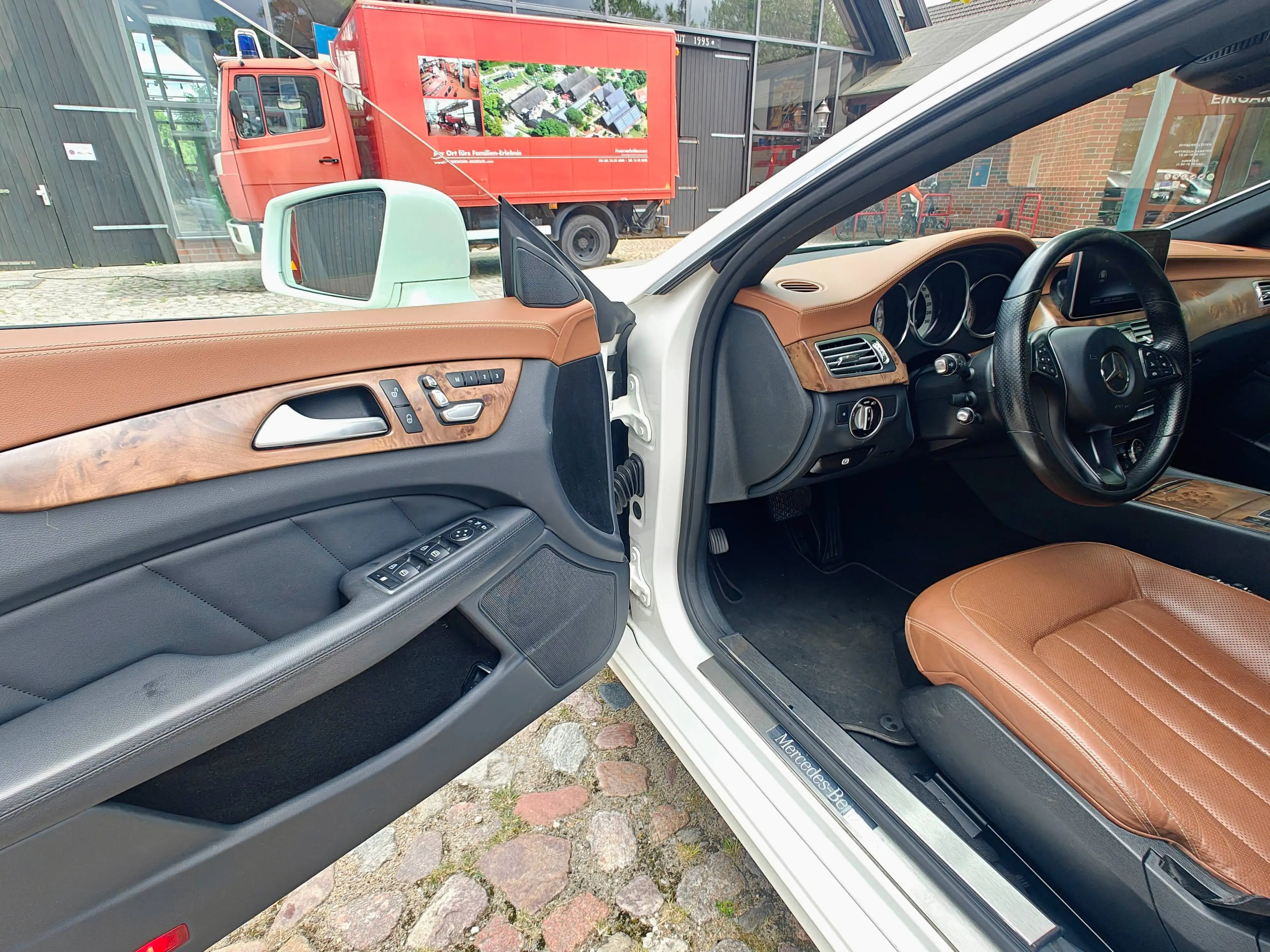 Mercedes-Benz CLS 250 CLS 250 CDI BlueTec MultiBeam / — photo 8