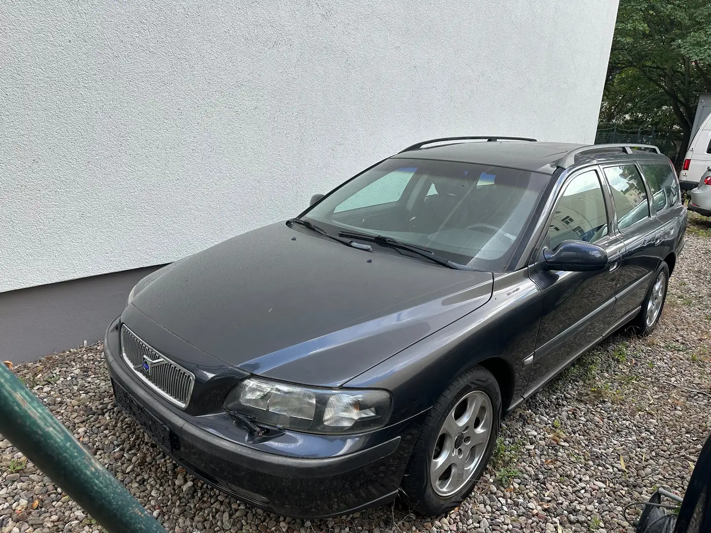 Volvo V70 2.4T Klima Leder TOP ZUSTAND! Grau - 1
