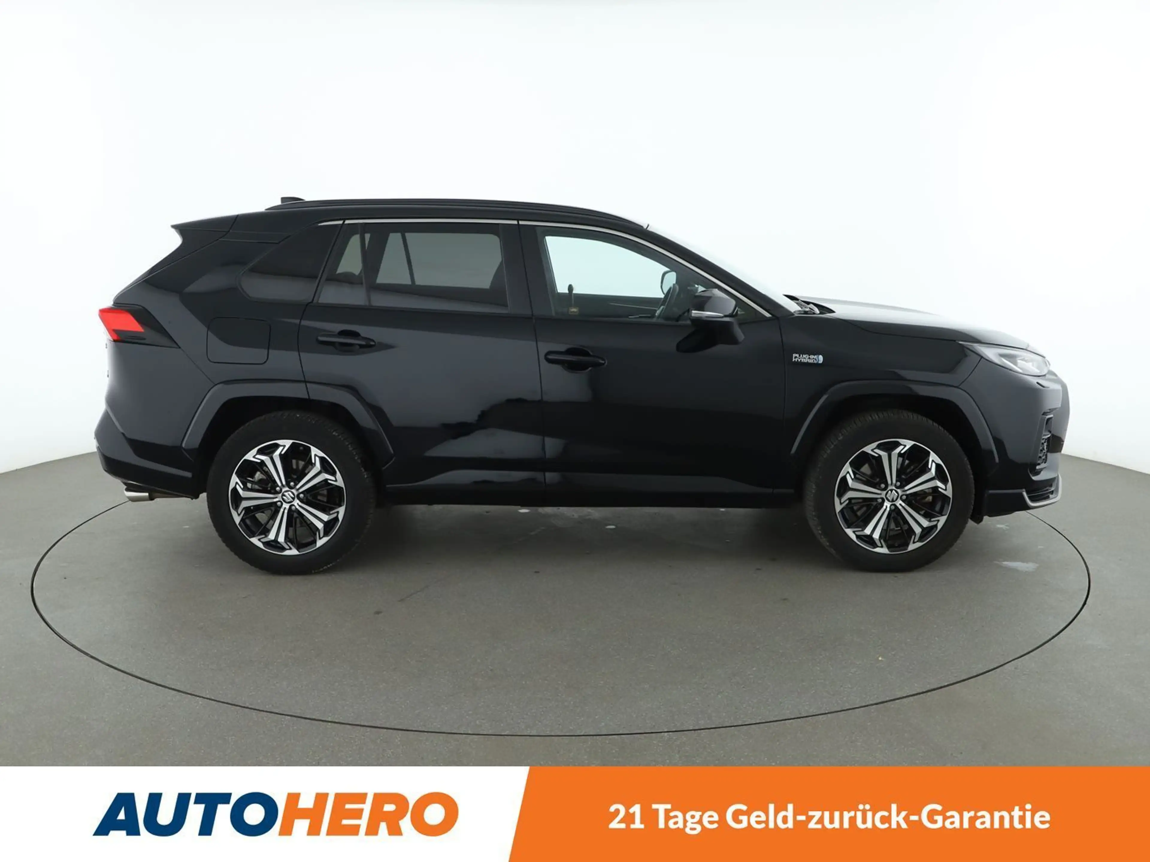 Suzuki Across 2.5 Plug-in Hybrid Comfort+ E-Four Aut*LED*ACC*CAM — photo 7
