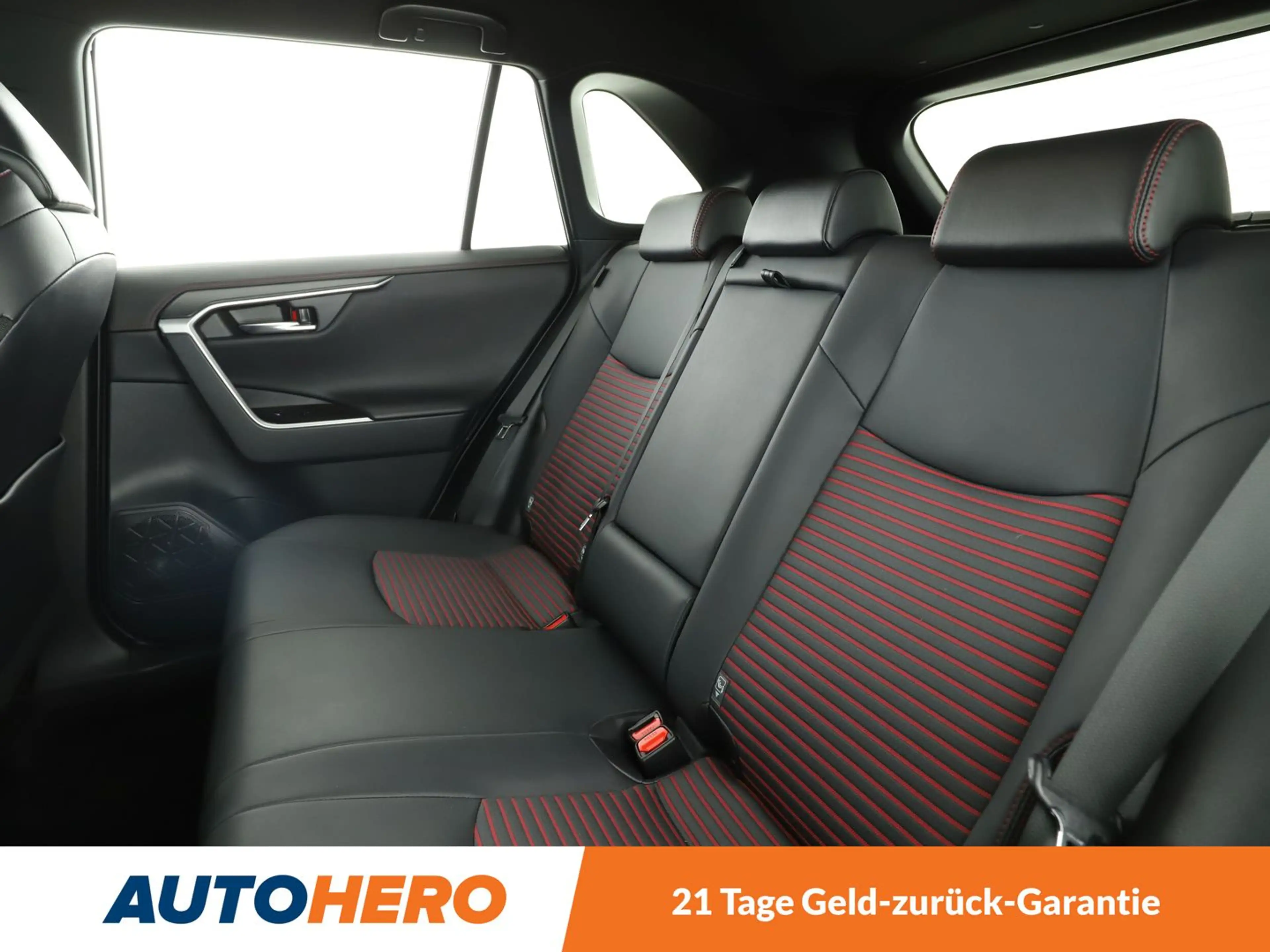 Suzuki Across 2.5 Plug-in Hybrid Comfort+ E-Four Aut*LED*ACC*CAM — photo 15