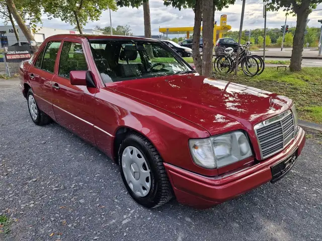 Mercedes-Benz 200 H-Zulasung/Tüv Neu /Automatik/Klima/ESSD