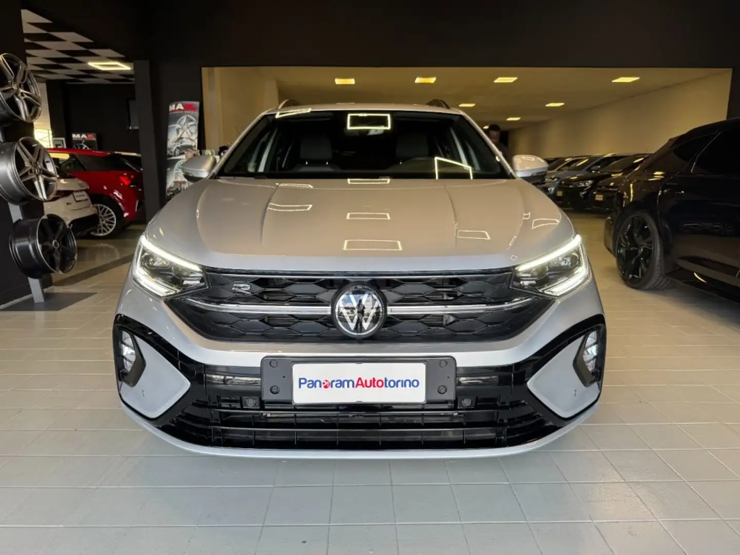 Volkswagen Taigo 1.0 TSI 115 CV R-Line Grigio - 2