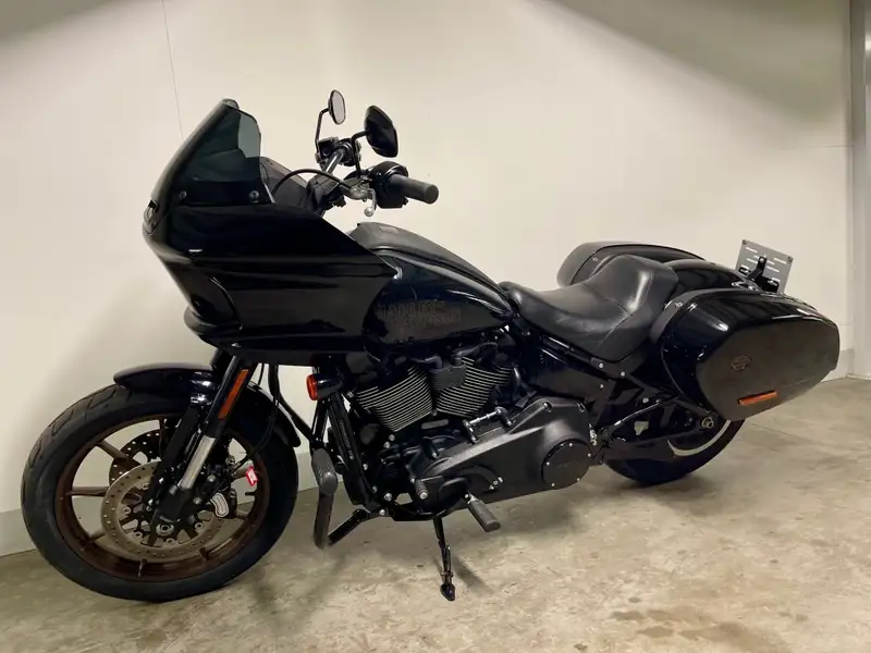 Harley-Davidson Lowrider ST - foto 7