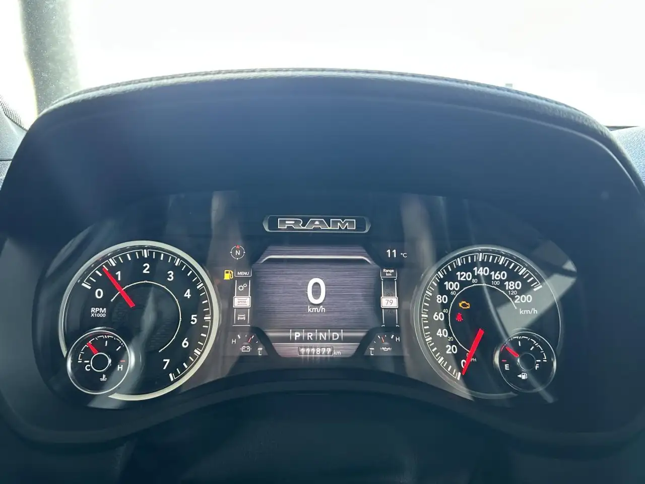 RAM 1500 снимка RAM 1500