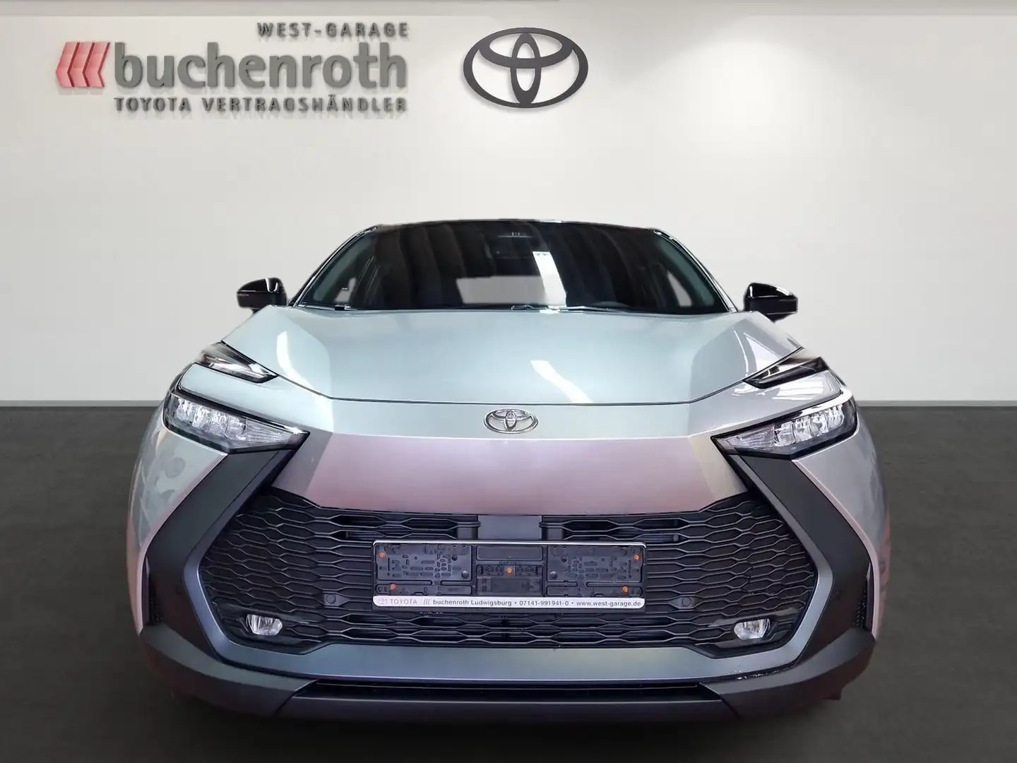 Toyota C-HR CHR Team D 1.8 + Winterräder Zilver - 2