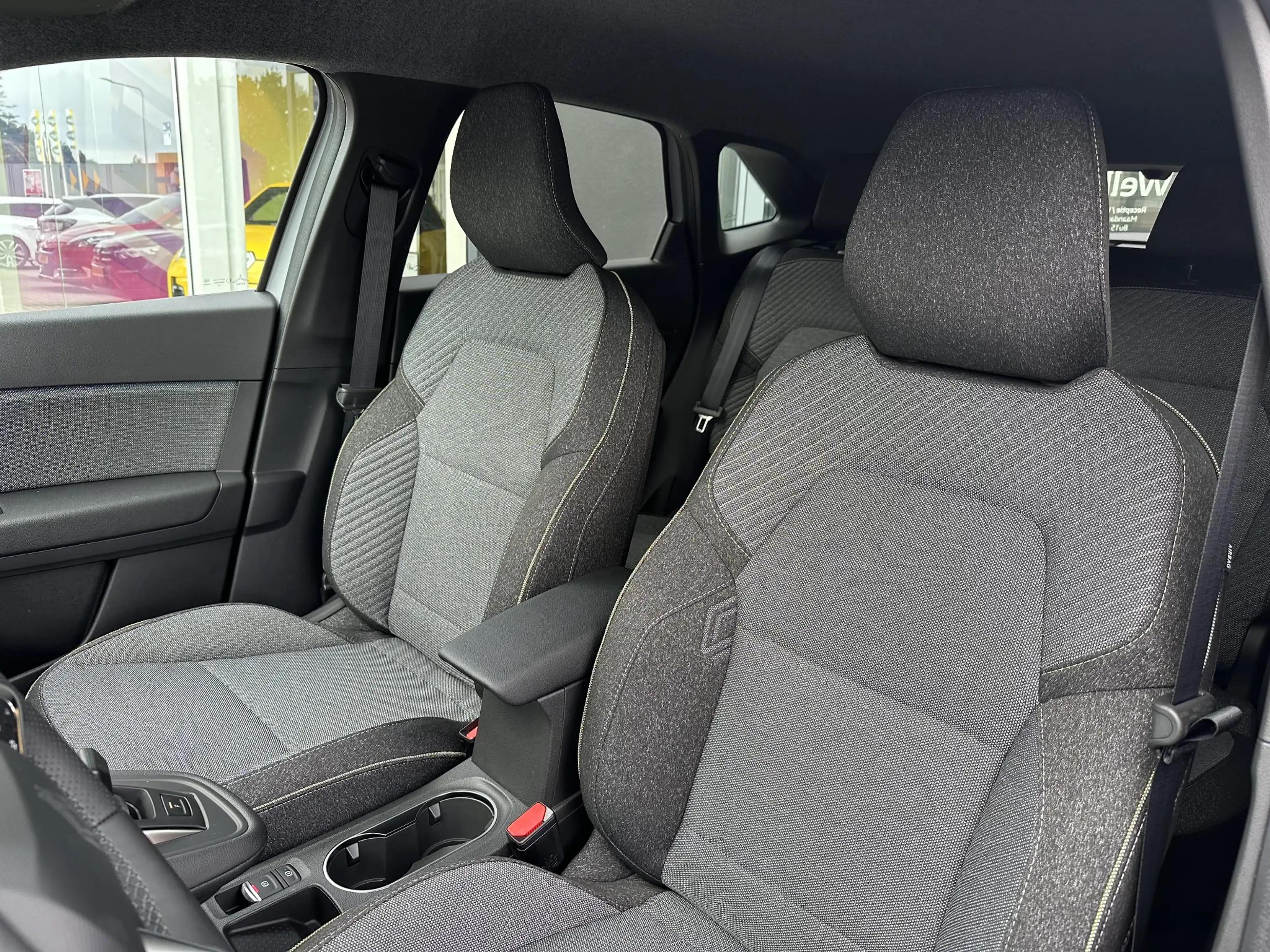 Renault Symbioz Techno Full Hybrid E-Tech 160 l € 4.945 voorraadvo — photo 8