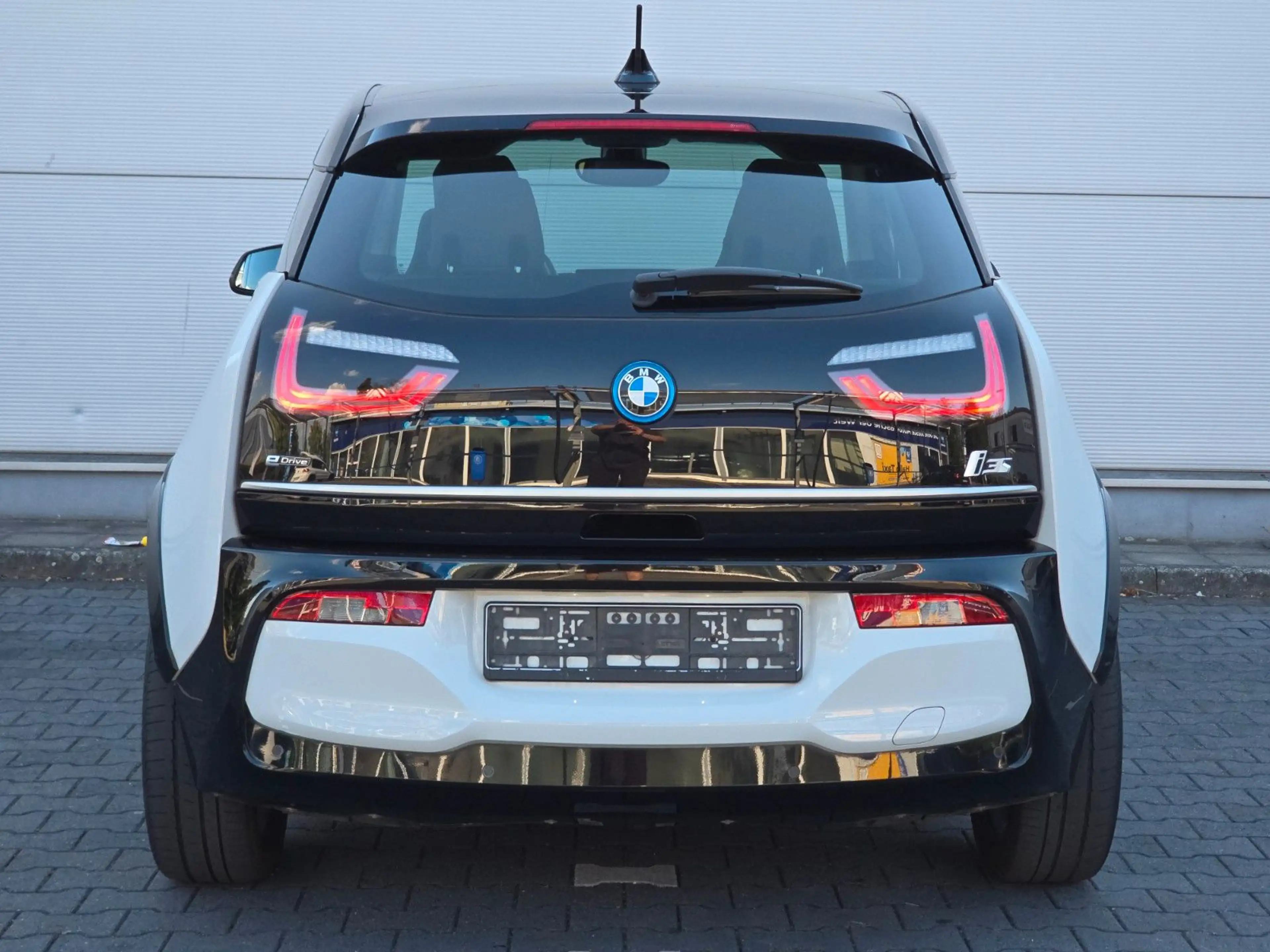 BMW i3 S +Navi +TOP Zustand — photo 13