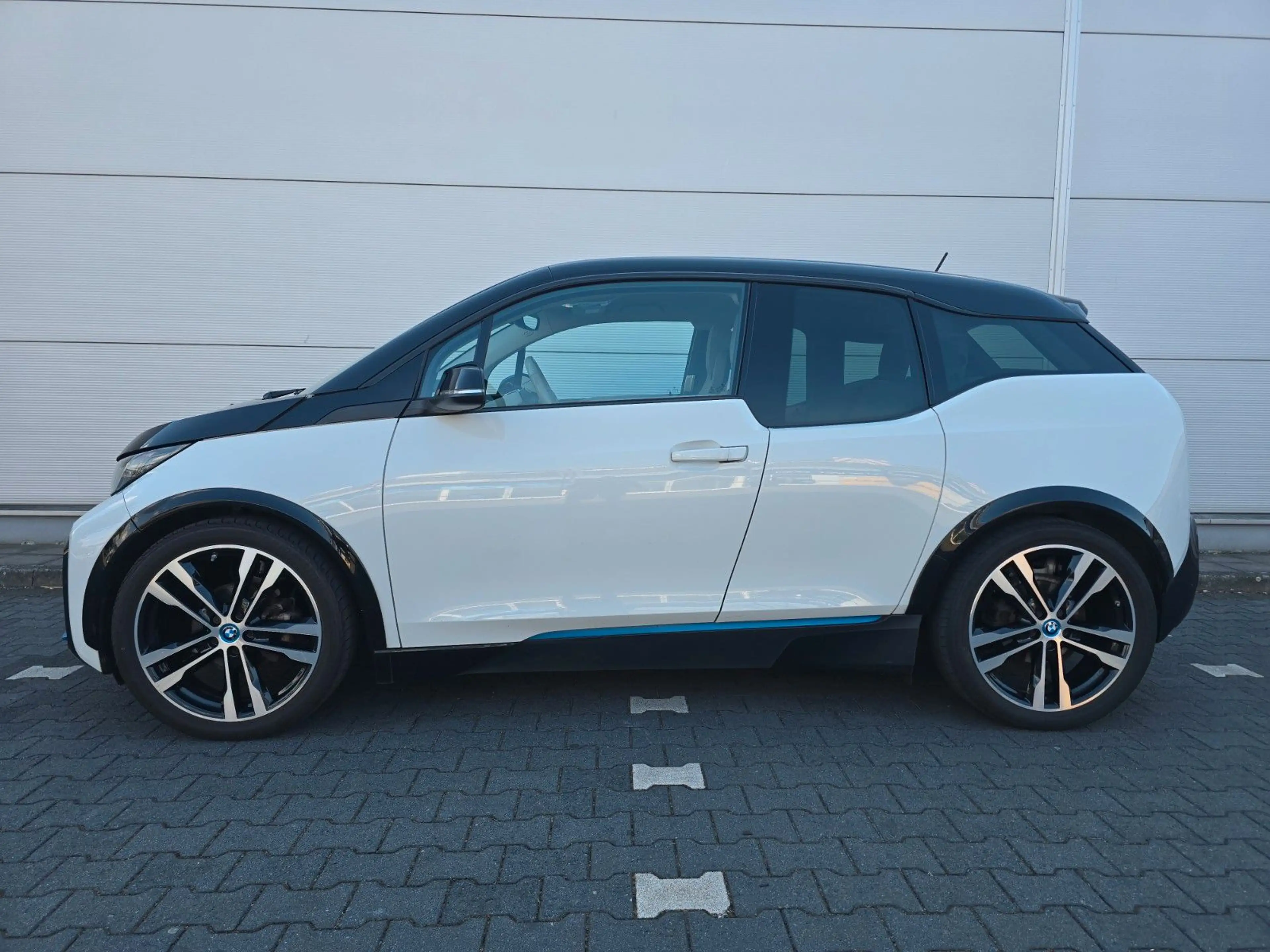 BMW i3 S +Navi +TOP Zustand — photo 8