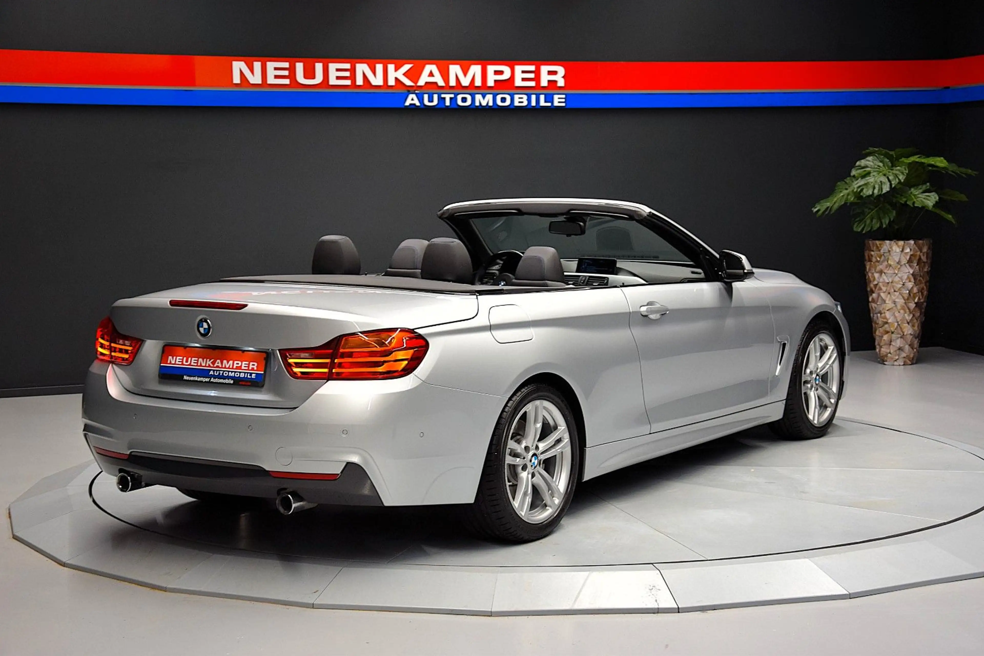 BMW 435 i Cabrio M Sport Memory Leder ShadowL. 1.Hand — photo 7