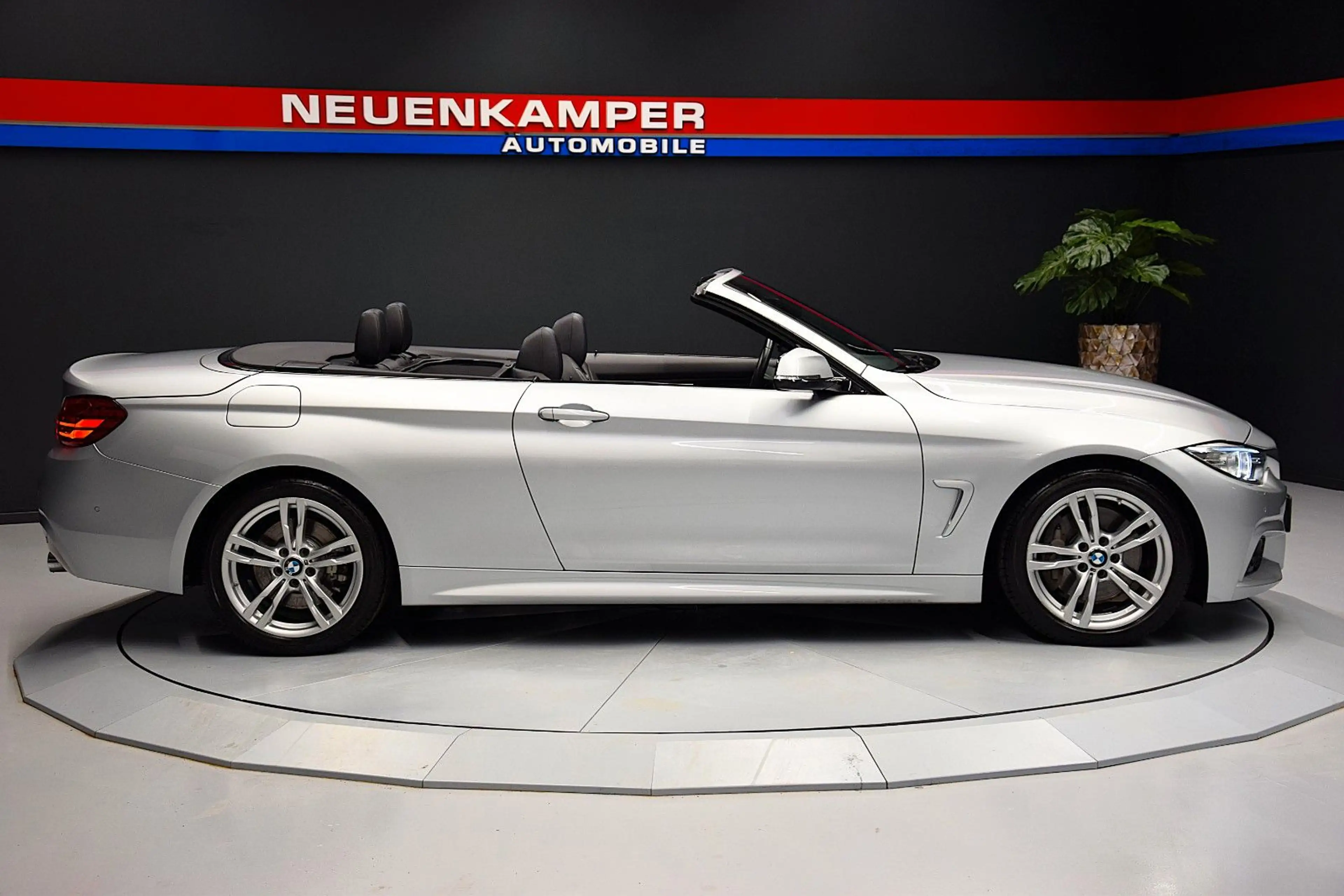 BMW 435 i Cabrio M Sport Memory Leder ShadowL. 1.Hand — photo 8