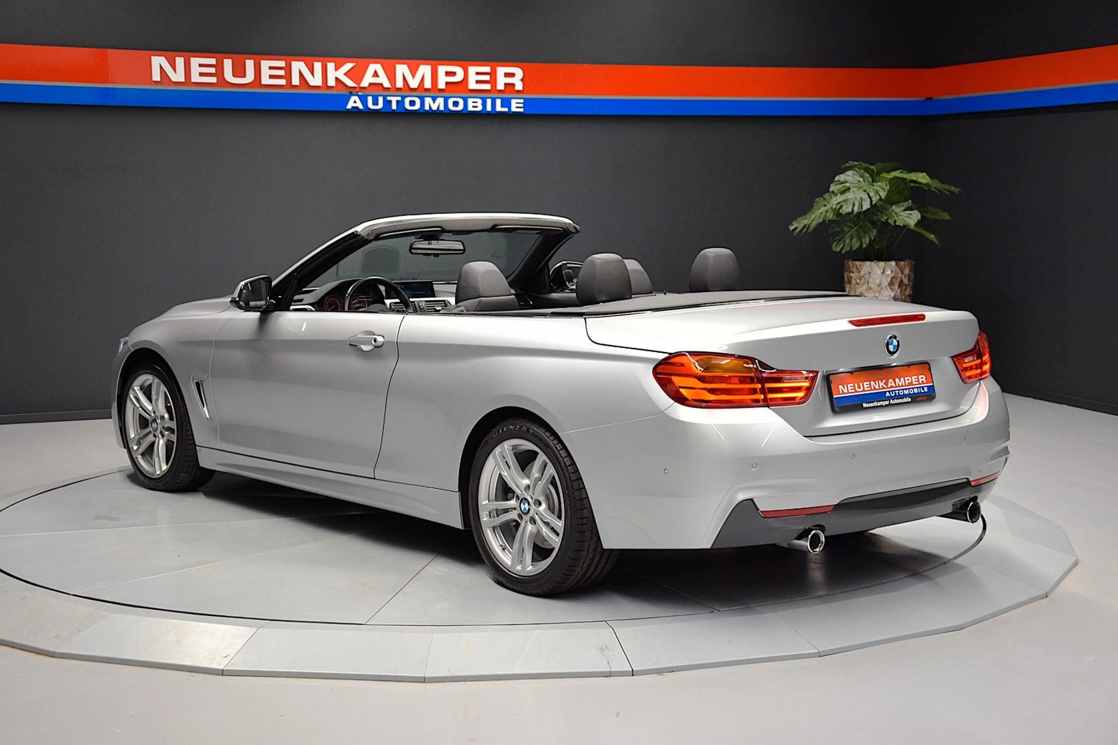 BMW 435 i Cabrio M Sport Memory Leder ShadowL. 1.Hand — photo 5