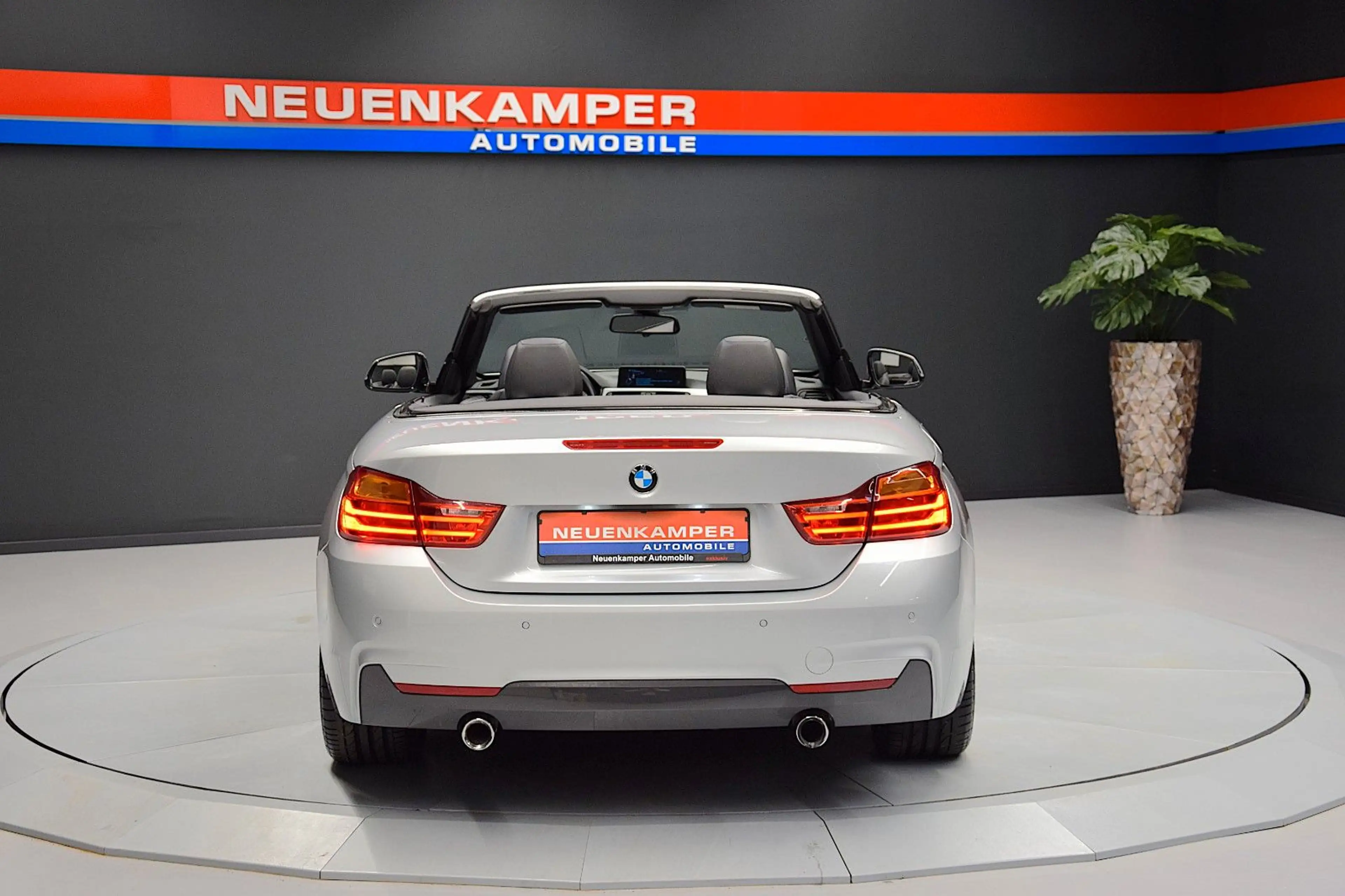 BMW 435 i Cabrio M Sport Memory Leder ShadowL. 1.Hand — photo 6