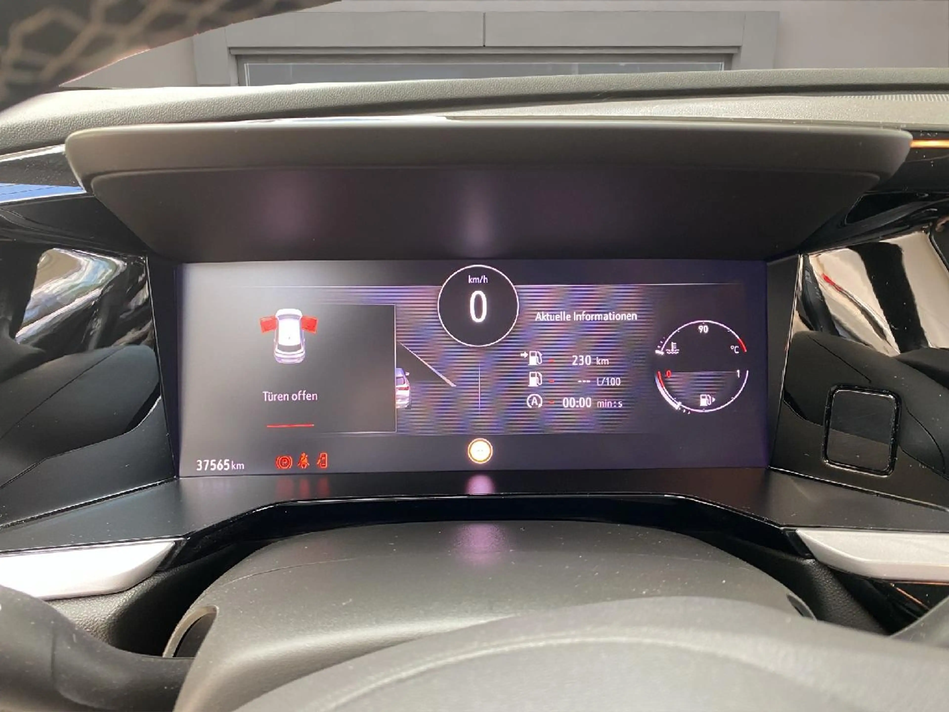 Opel Mokka-E e Elegance — photo 12