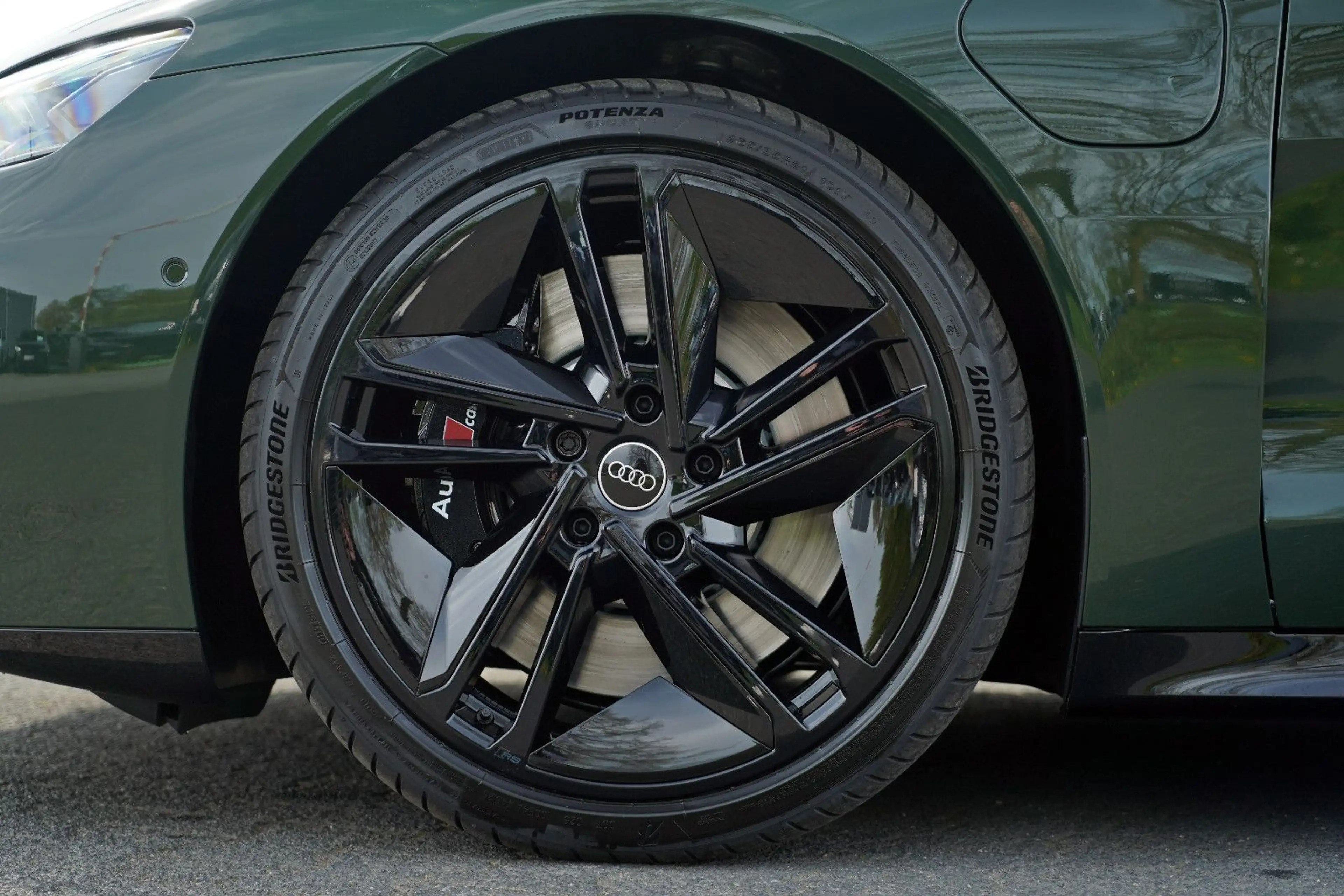 Audi RS e-tron GT EXCLUSIVE PANO MATRIX MASSAGE ALLRA — photo 6