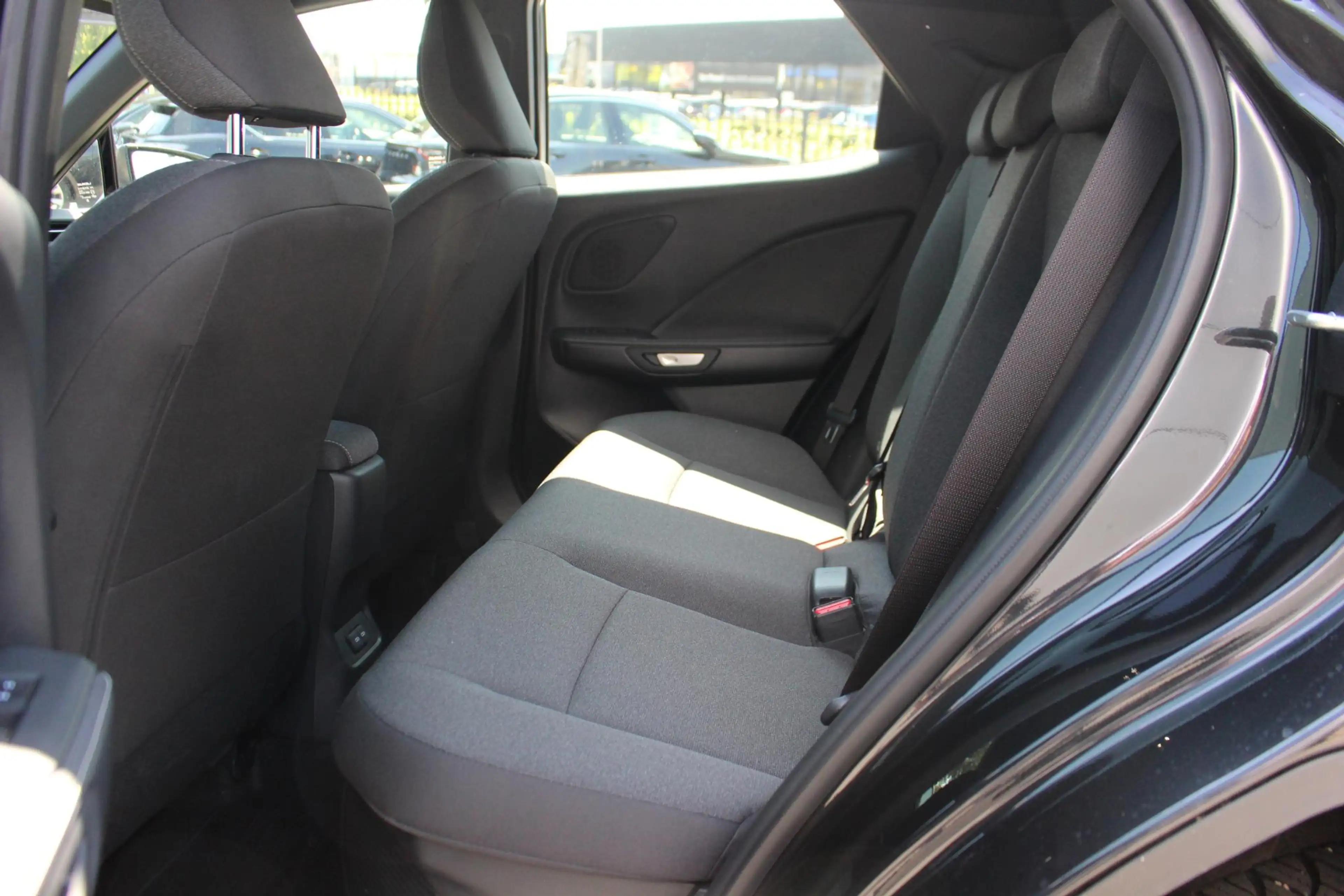 Lexus LBX 2WD STOELVERW STUURVERW PARK-SENSOR BLIND-SPOT CAR — photo 30