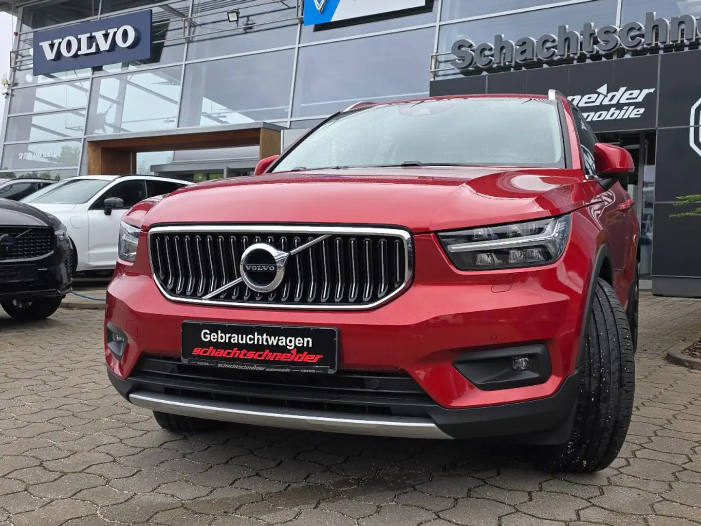 Volvo XC40 B5 B AWD Inscription+Standh+Leder+BLIS Rot - 2