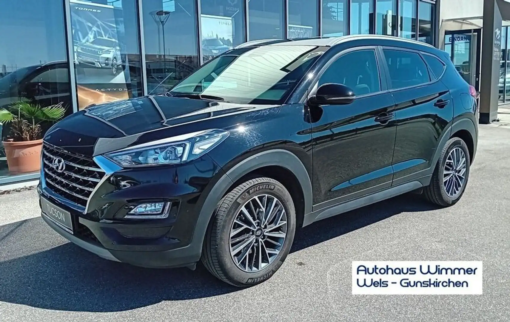 Hyundai TUCSON LEVEL 3 Plus 1,6 CRDi 2WD Schwarz - 1