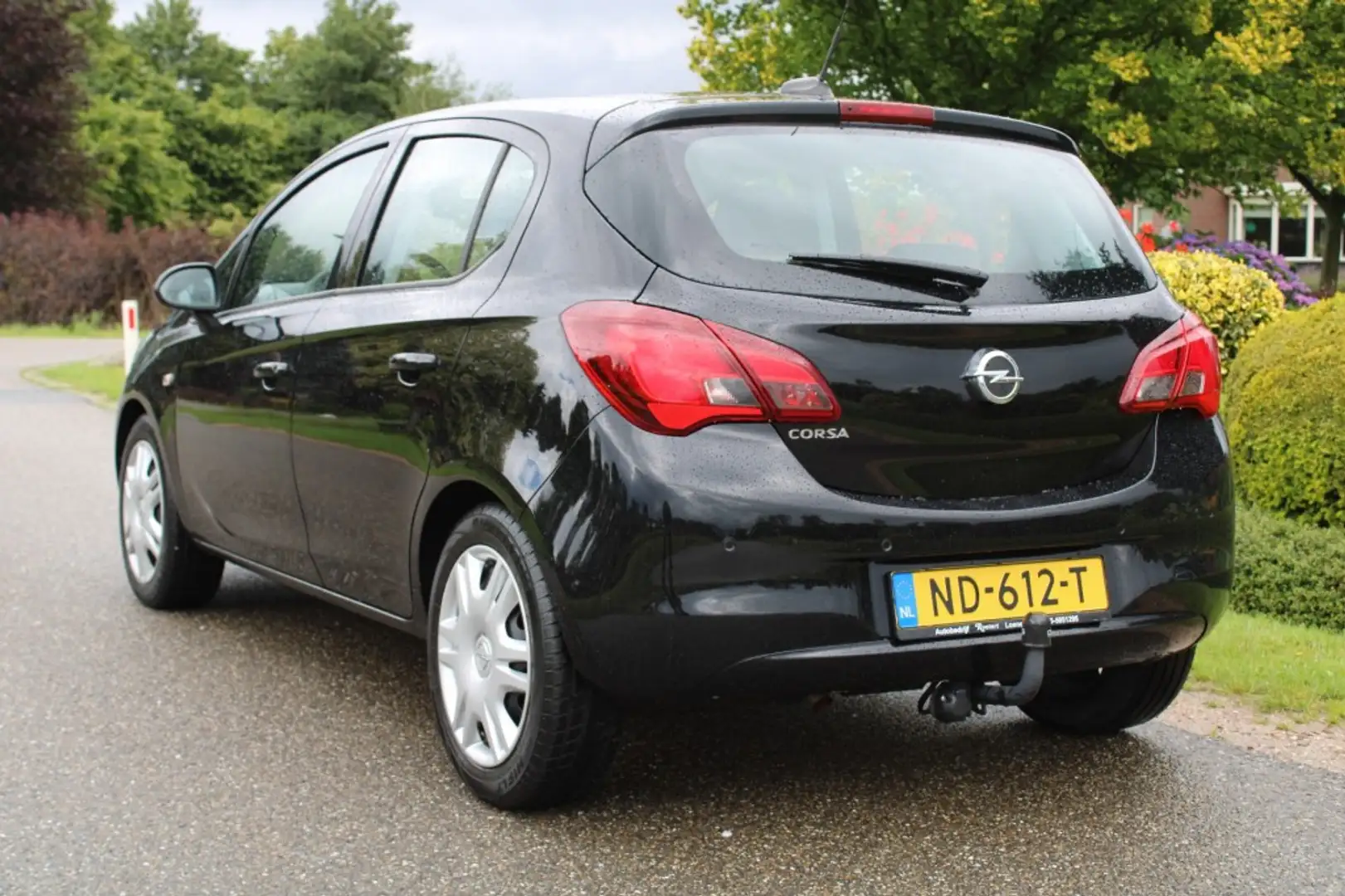 Opel Corsa 1.4 90pk Automaat Edition 5-drs Airco/PDC/DAB/Trek Schwarz - 2