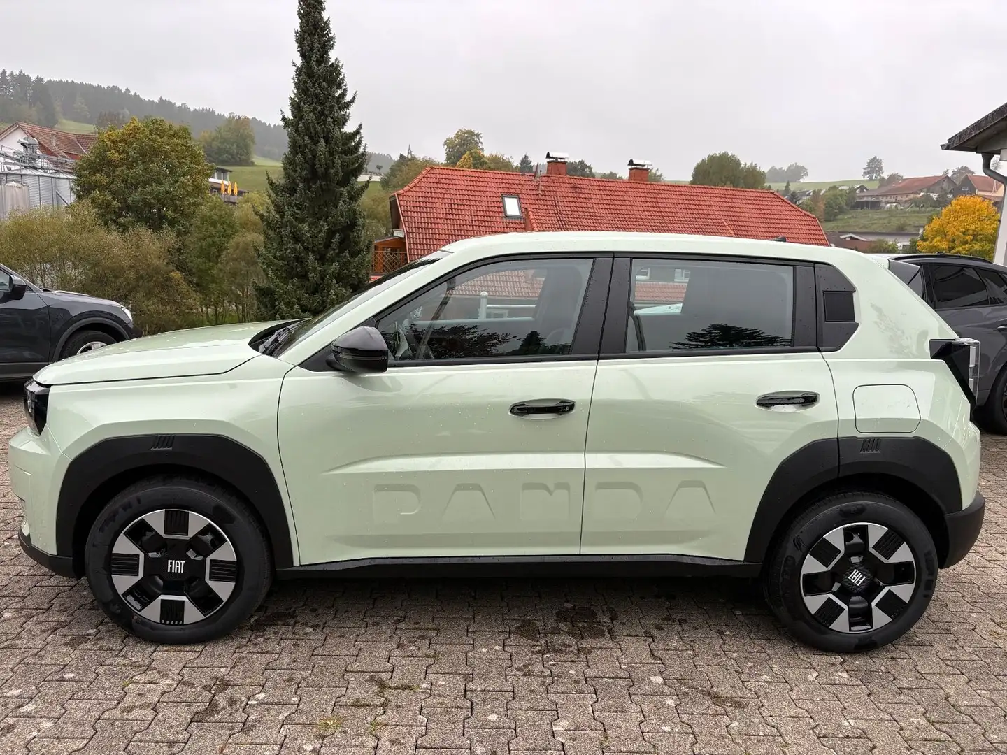 Fiat Grande Panda 1.2 Hybrid AUTOMATIK, LED, CARPLAY Blauw - 2