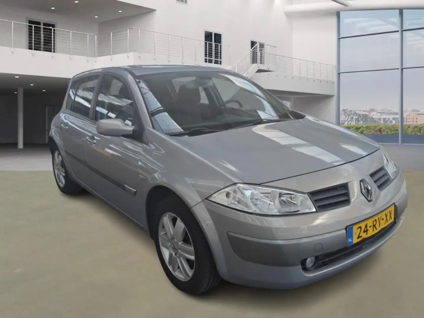 Renault Megane 1.6-16V Expression Luxe/airco/cruise/trekhaak/lage Beige - 2