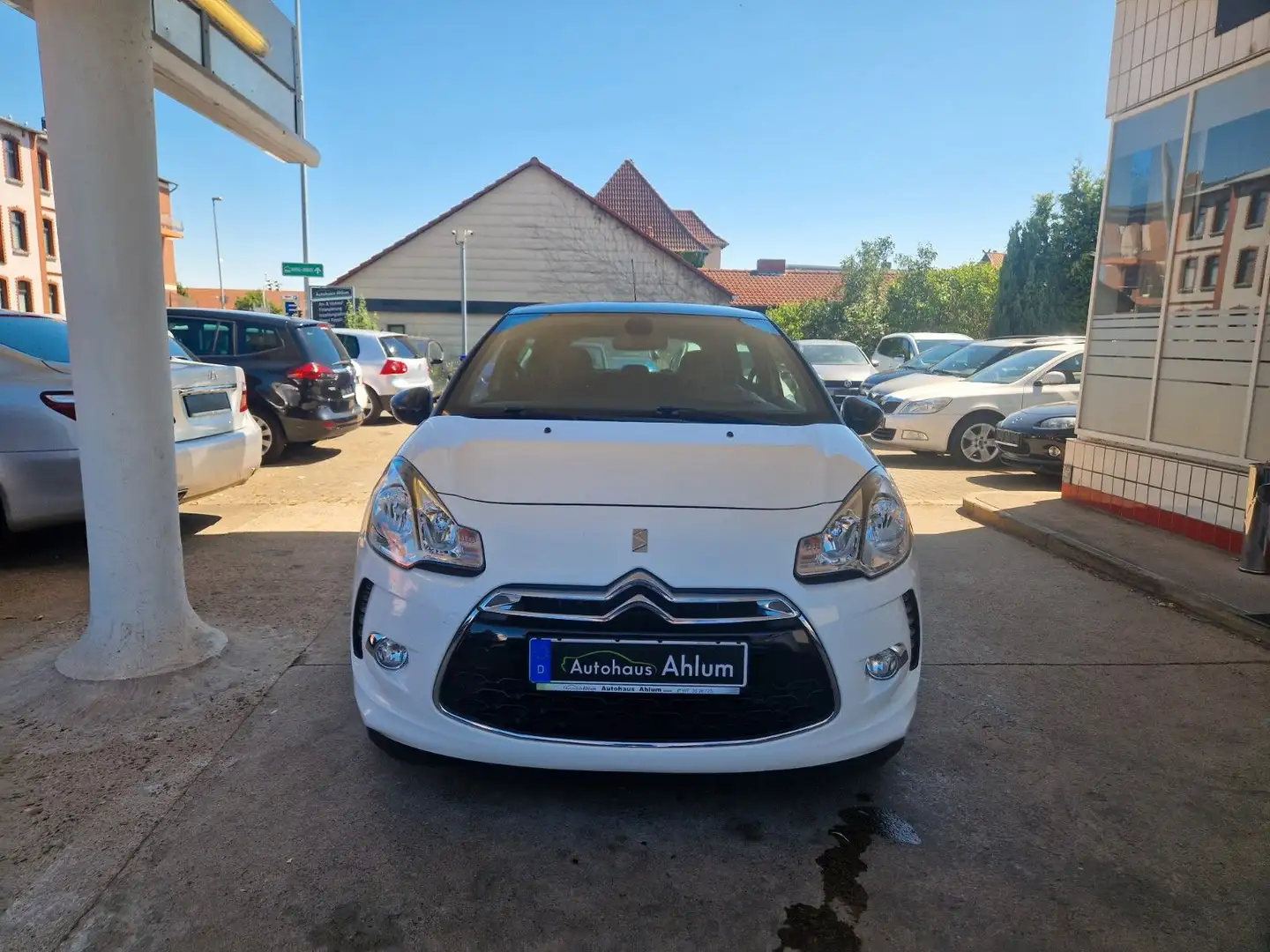 Citroen DS3 SoChic Leder PDC Klima SHZG Blanc - 2