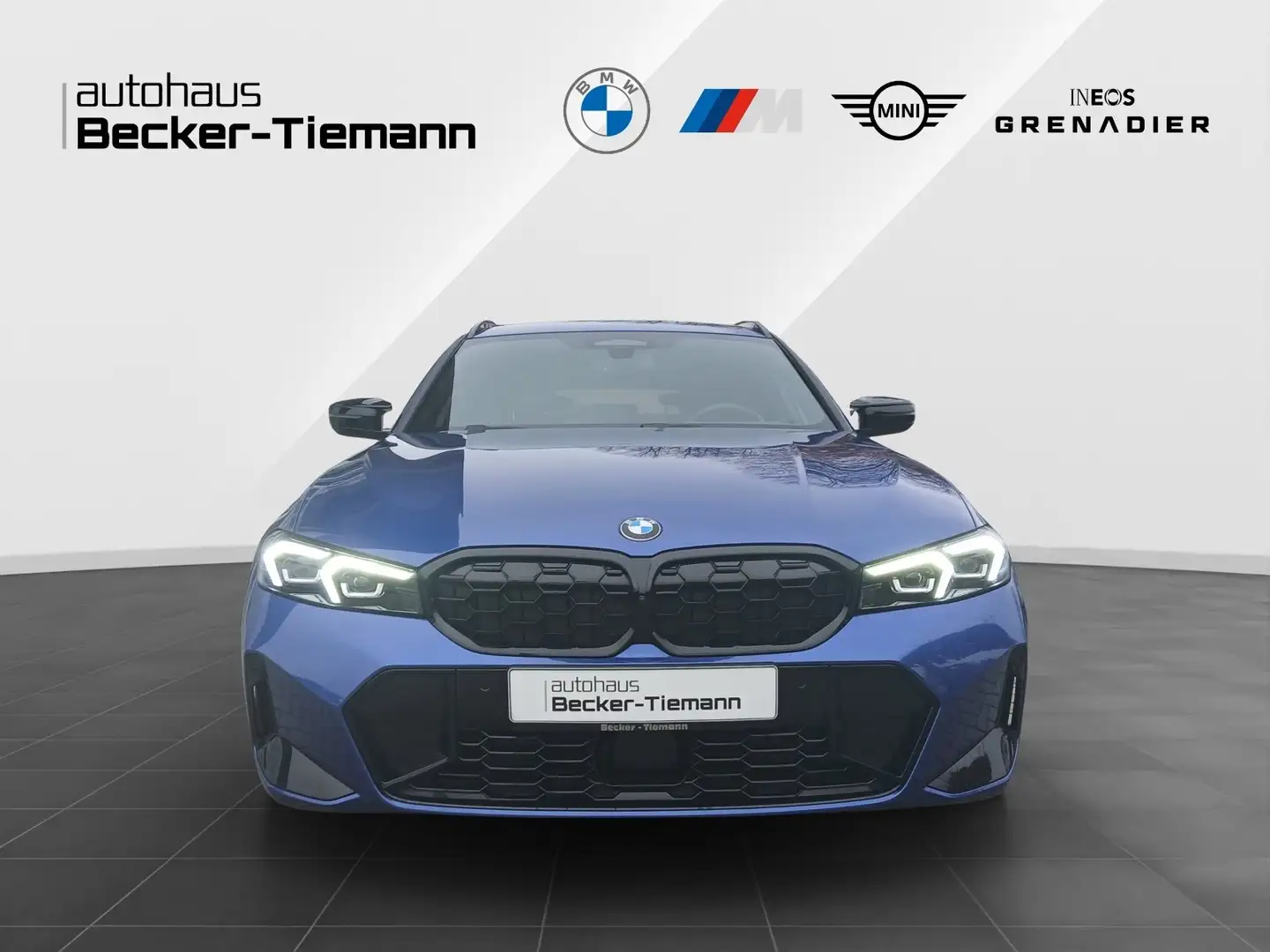 BMW M3 40i xDrive Touring 19" / DrivAssProf / ParkAss+ / Blau - 2