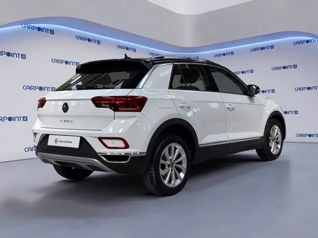 Volkswagen T-Roc view 6