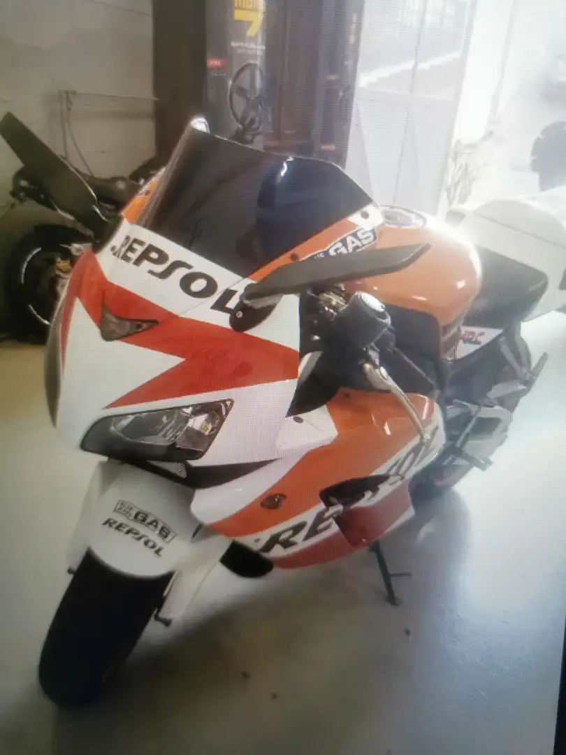Honda CBR 1000 RR Arancione - 1
