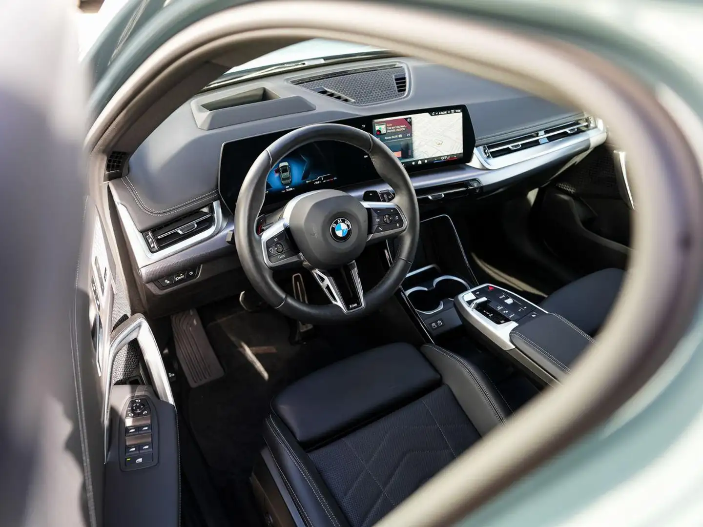 BMW X1 xDrive23d M-Sport AHK PANO ACC HuD H&K 360° Weiß - 1