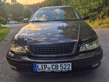 Omega Caravan 2.5 V6