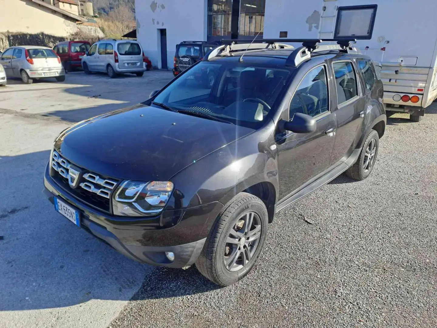 Dacia Duster 1.5 dCi 110CV 4x2 Lauréate N1 Noir - 1