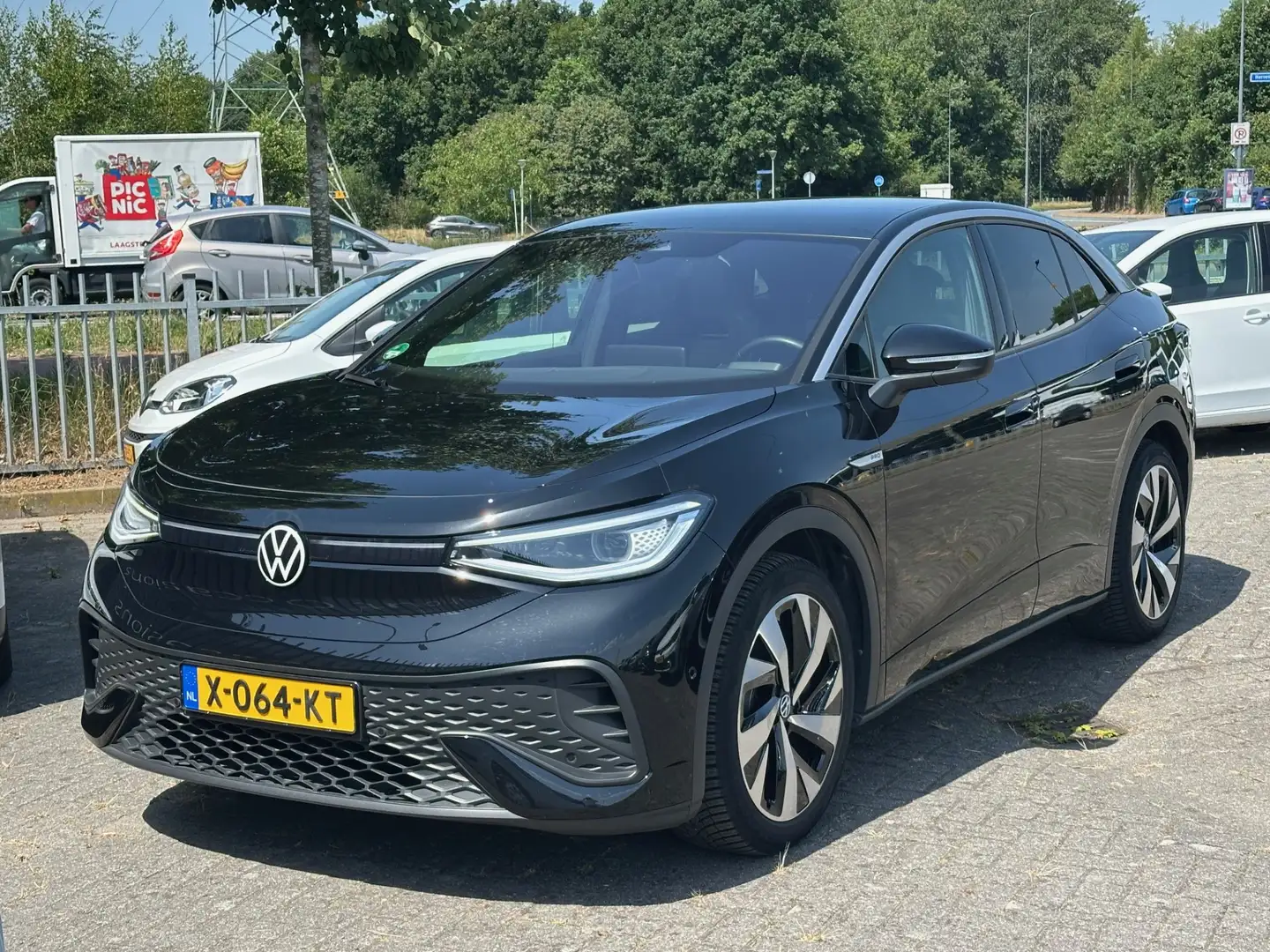 Volkswagen ID.5 Pro Advantage 77 kWh 204pk Panoramadak Top Sport i Zwart - 2