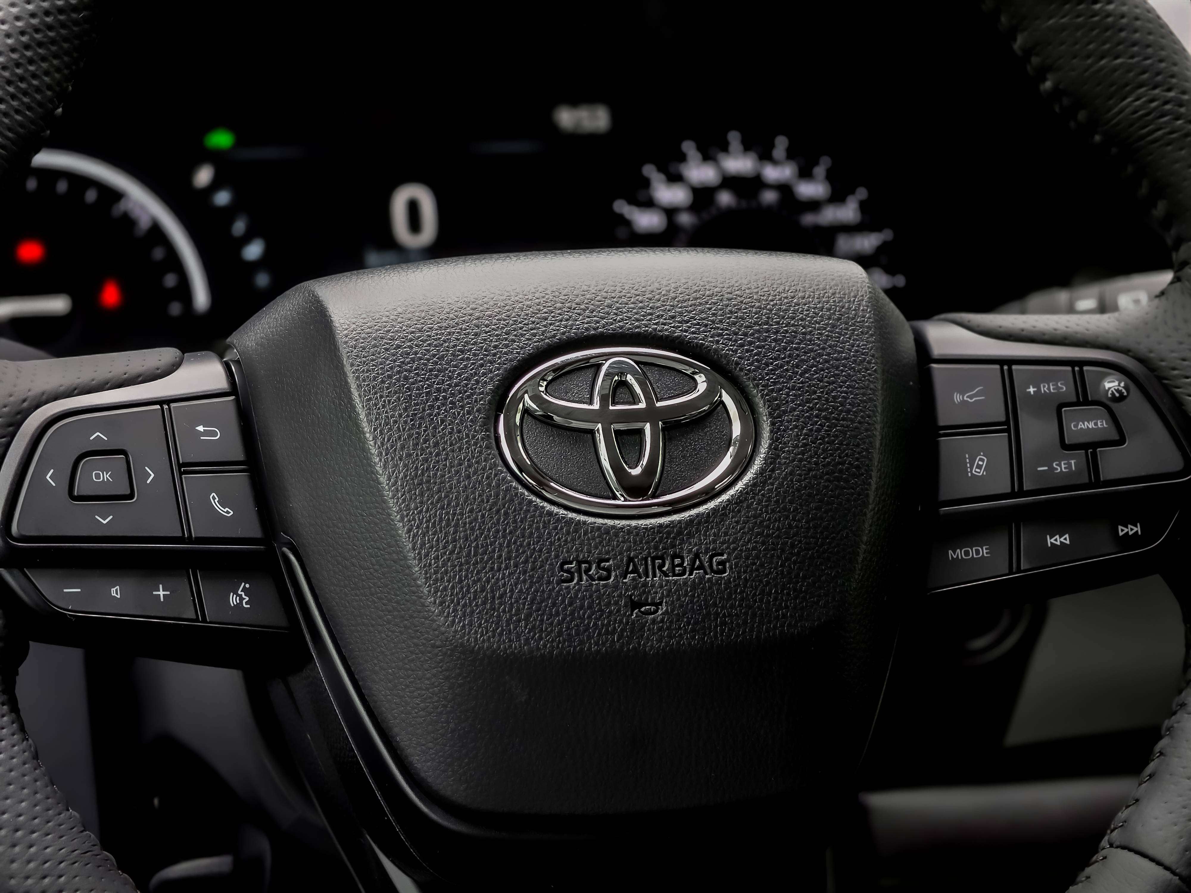 used 2026 Toyota Sienna car, priced at $60,995
