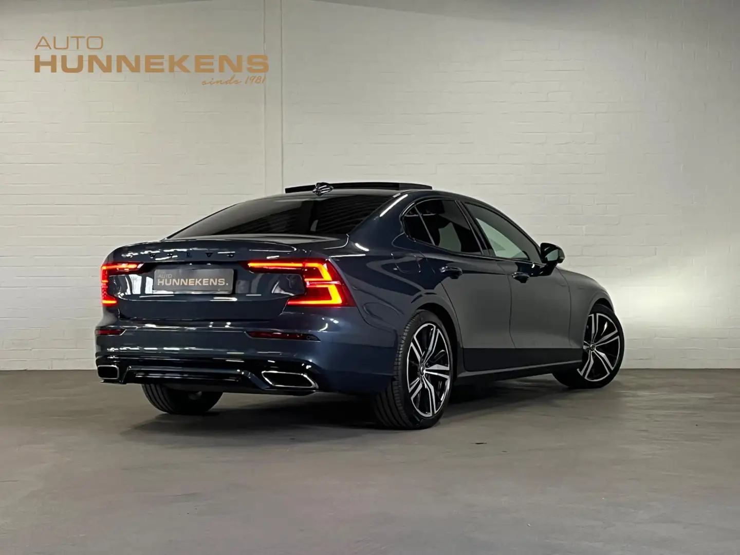 Volvo S60 2.0 B3 R-design | Open dak | Adaptive cruise contr Bleu - 2
