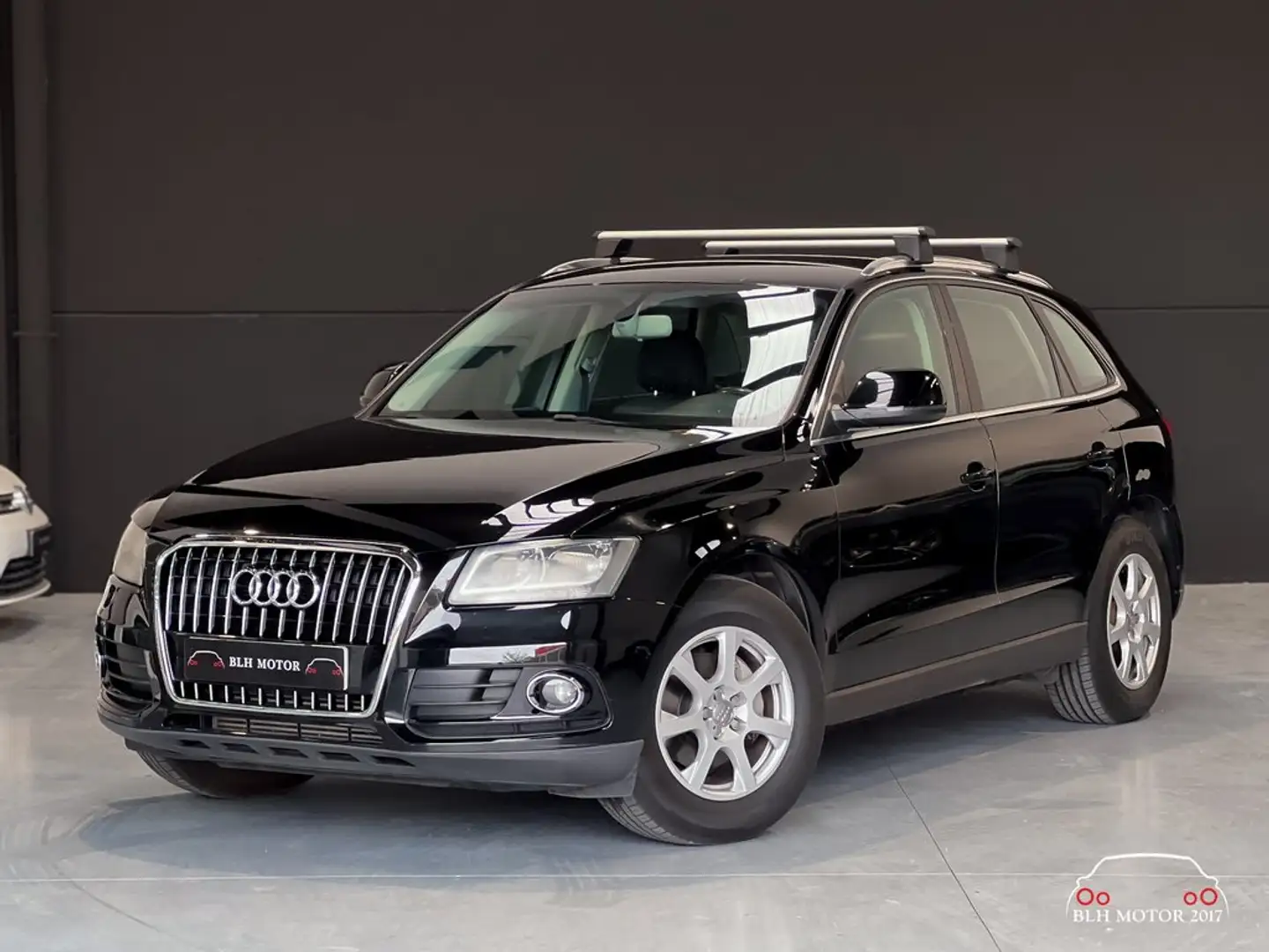 Audi Q5 2.0TDI DPF Negro - 1